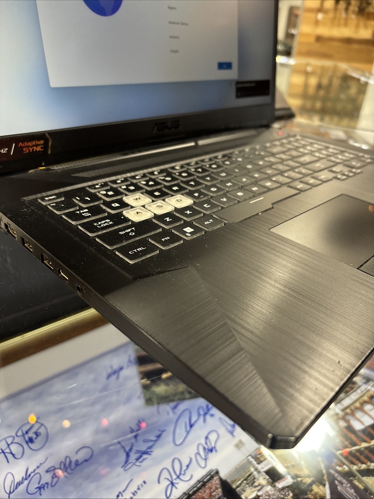 ASUS TUF A17 FA706N 17.3″, Ryzen 5 7535, 8GB RAM, 512GB SSD, GeForce RTX 2050