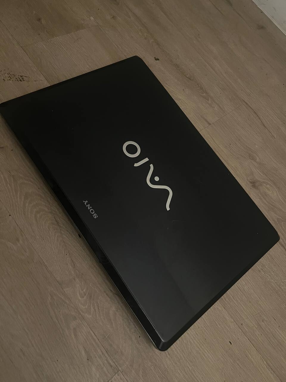 RARE Sony VIAO LAPTOP – VGN-AW290 18.4″ / BLU-RAY/ Win 10