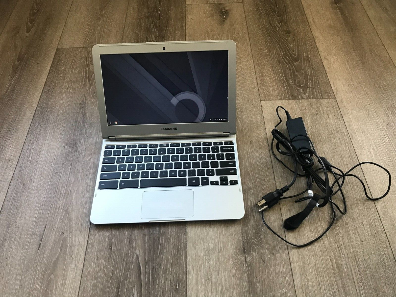 Samsung XE303C12-A01US 11.6″ 5 Dual Core 1.70GHz 2GB 16GB Chromebook