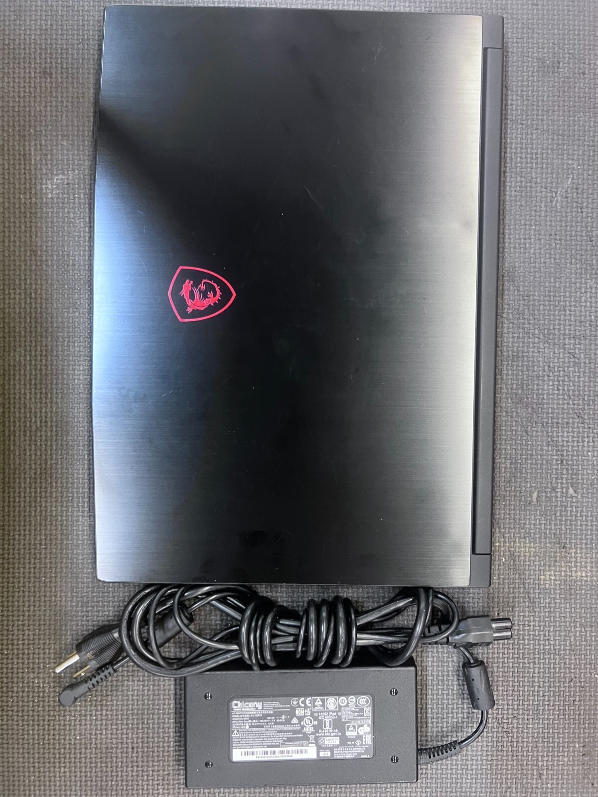 MSI GF63 9SC i7 9750H 512gb SSD 16GB RAM GTX 1650