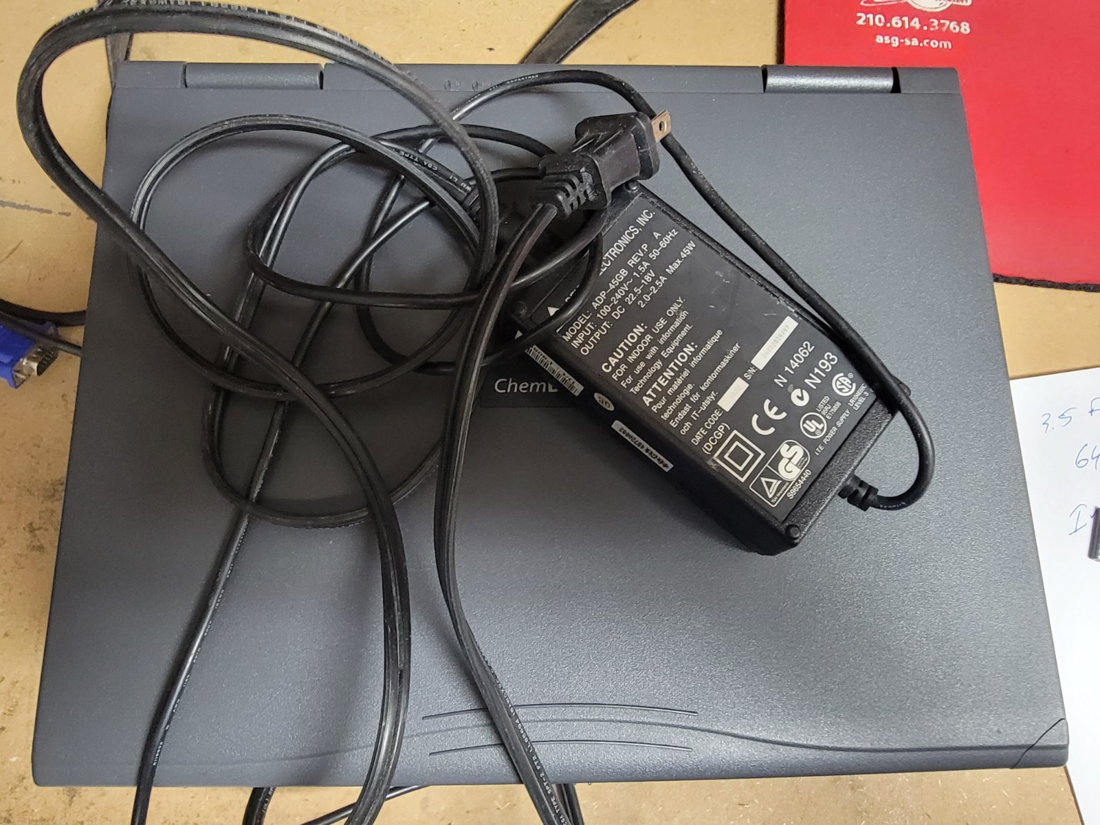 Vintage Chembook 5033 – AMD K6-2-300 64MB Ram 4GB HDD – SOLD AS IS – SEE NOTES