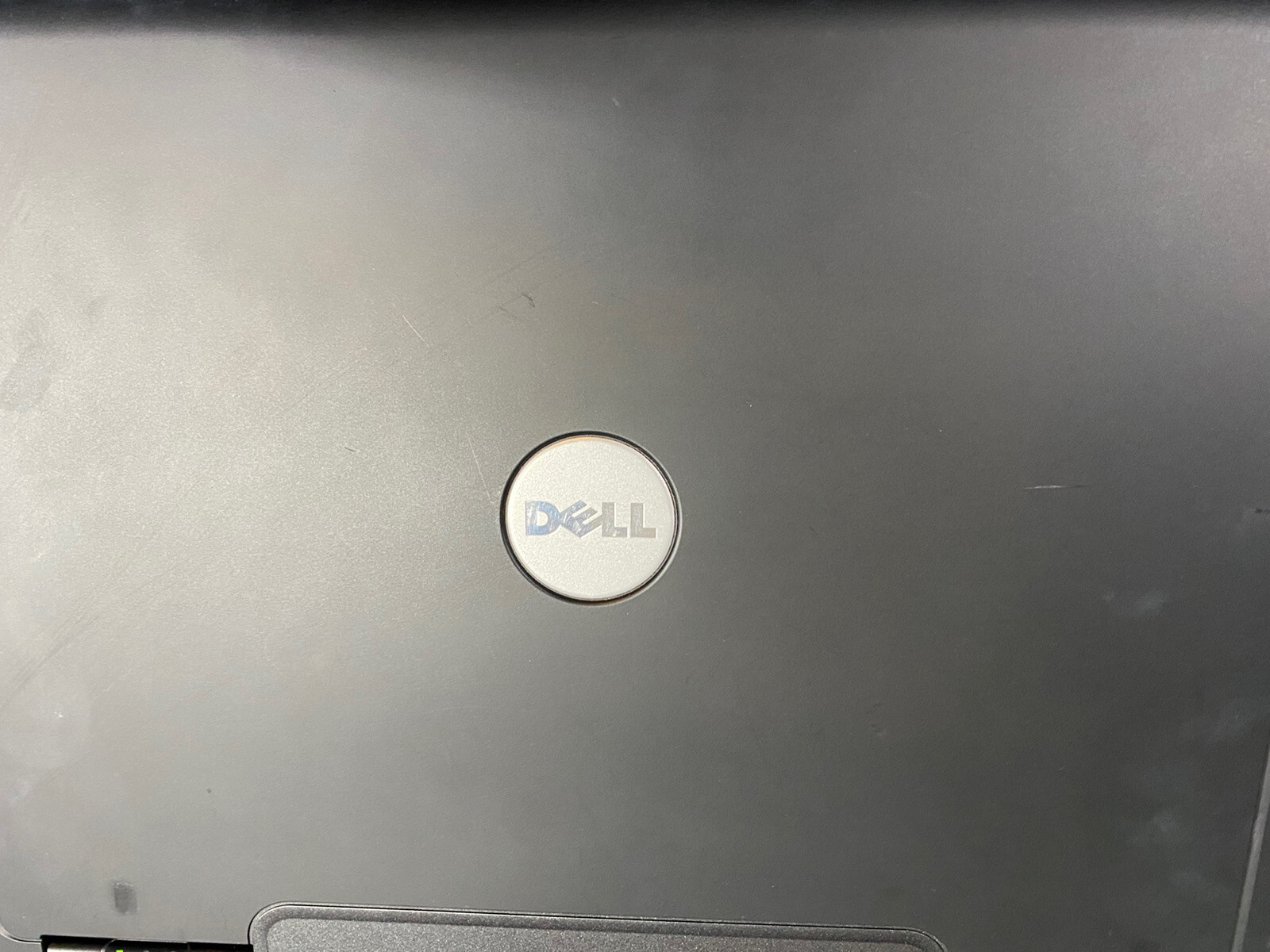Dell Vostro 1000 Laptop AMD64-Athlon X2 – 2GB RAM – Win XP – 15.4” Screen