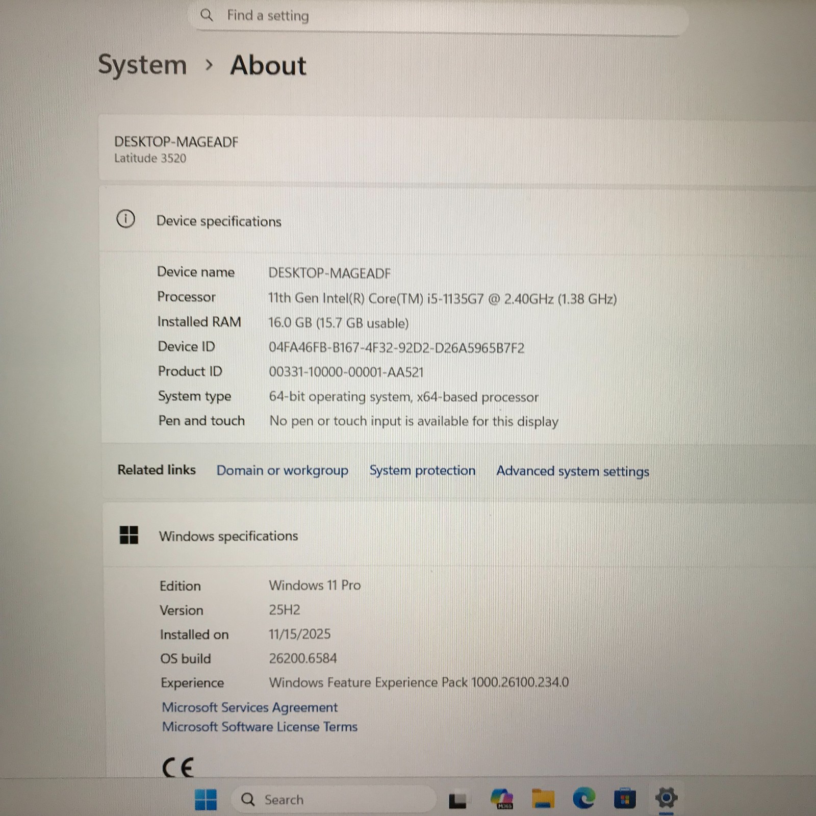 Dell Latitude 3520 15.6″ i5-1135G7 2.4GHz 16GB RAM 128GB SSD (Windows 11 Pro)