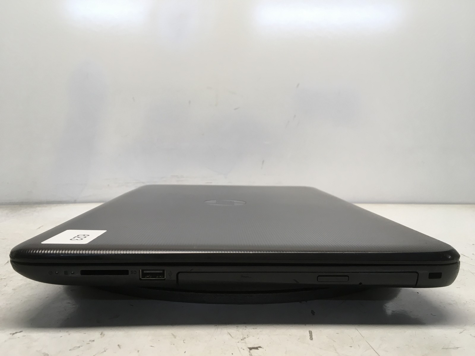HP 15-BA009DX AMD A6-7310 2000MHz 4 GB NO HDD No Batt