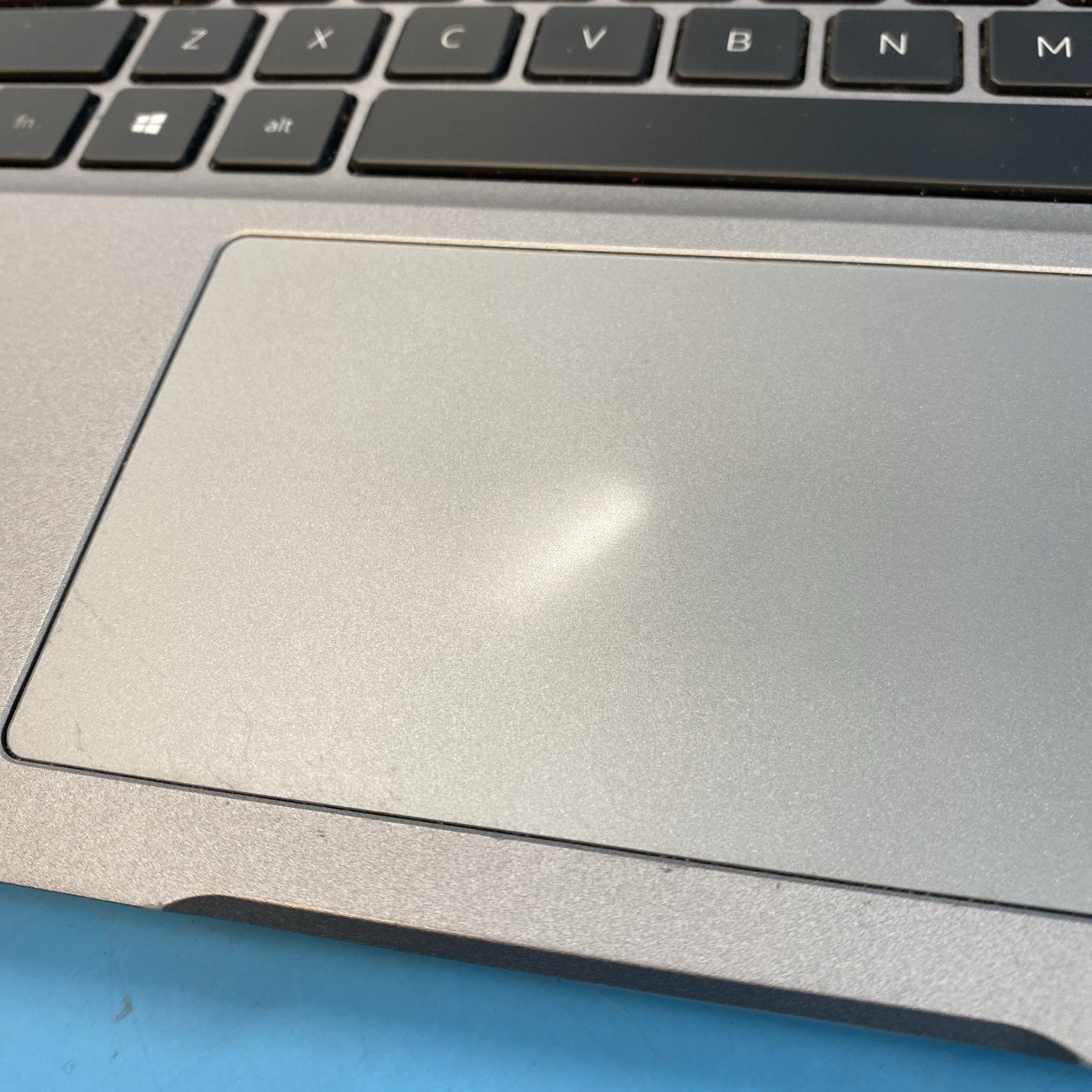 Dell Latitude 5420 | i5-1135G7 | 8GB RAM | 256GB SSD | NO OS | 51% BATT