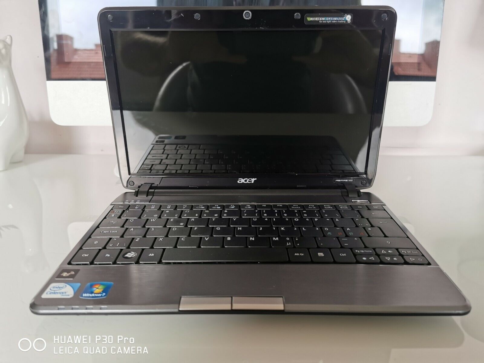 Acer Aspire One 752 Celeron 743 3GB 250GB WebCam HDMI LAN Windows 7 3x USB 2.0