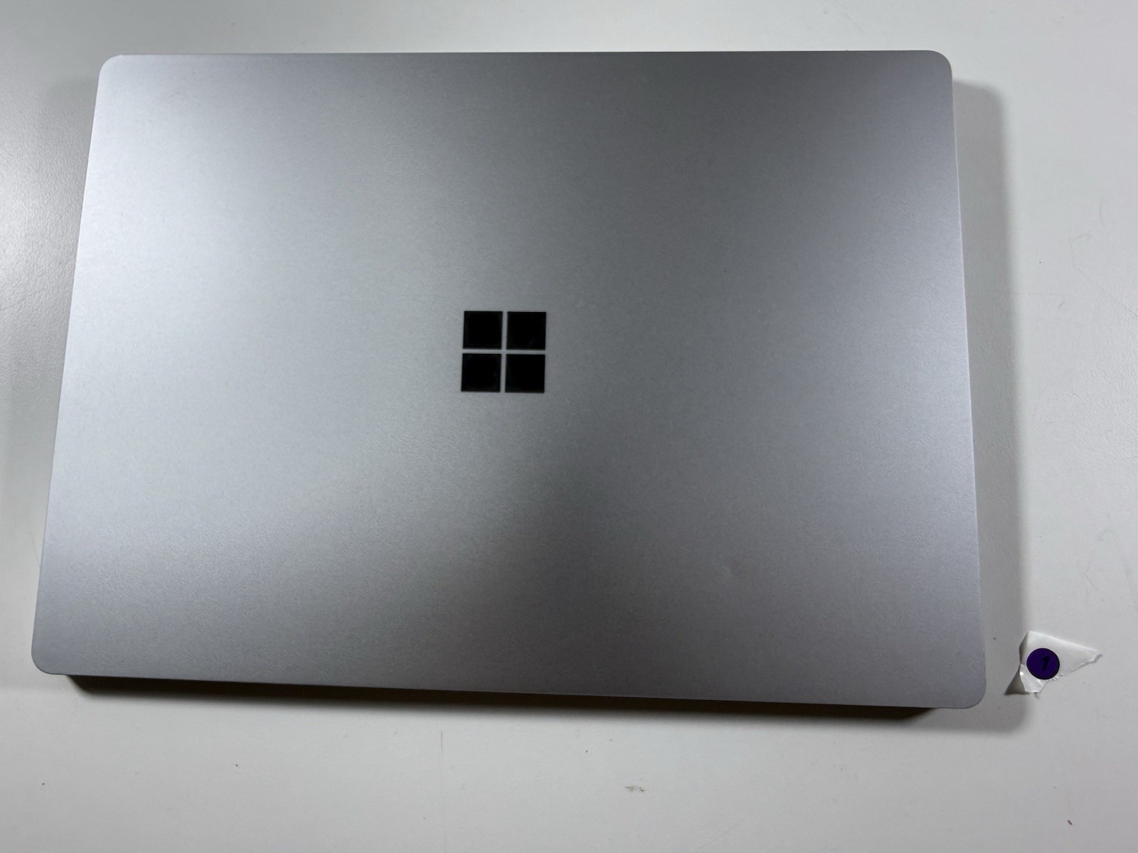 Microsoft Surface Laptop 5 13.5” 1950 Intel Core i7-1265U 16GB RAM 512GB NVME