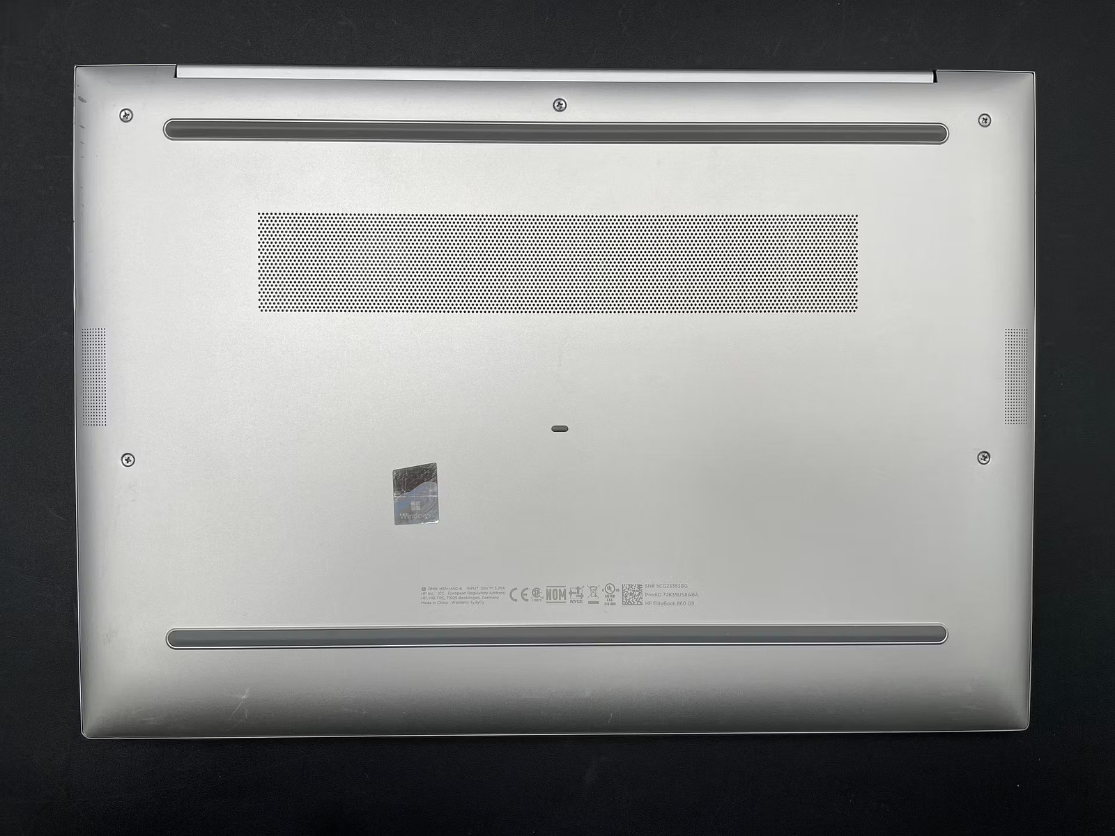 HP EliteBook 860 G9 Used 16″ (i5-1245U-16GB-256GB NVMe)
