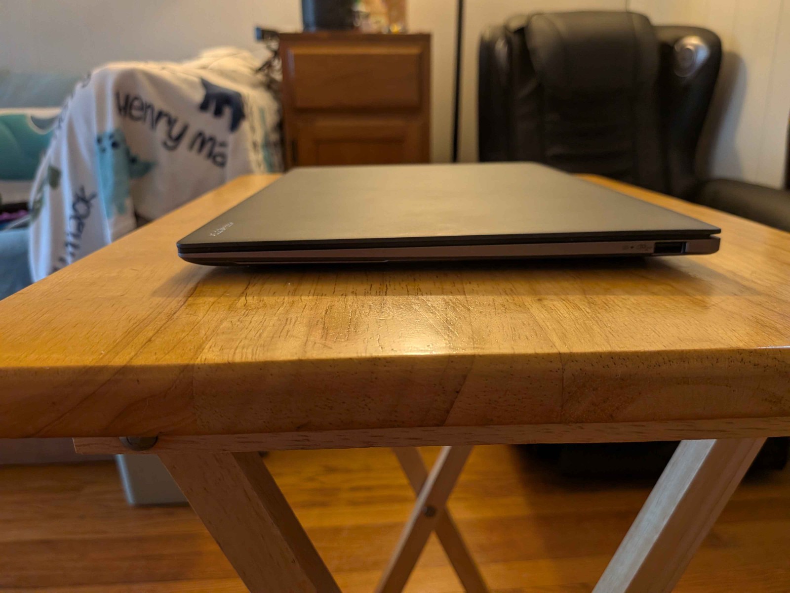 ASUS Zenbook S14 – Core Ultra 7 16GB – 1TB SSD – ASUS Pen 2.0 SA203H Included