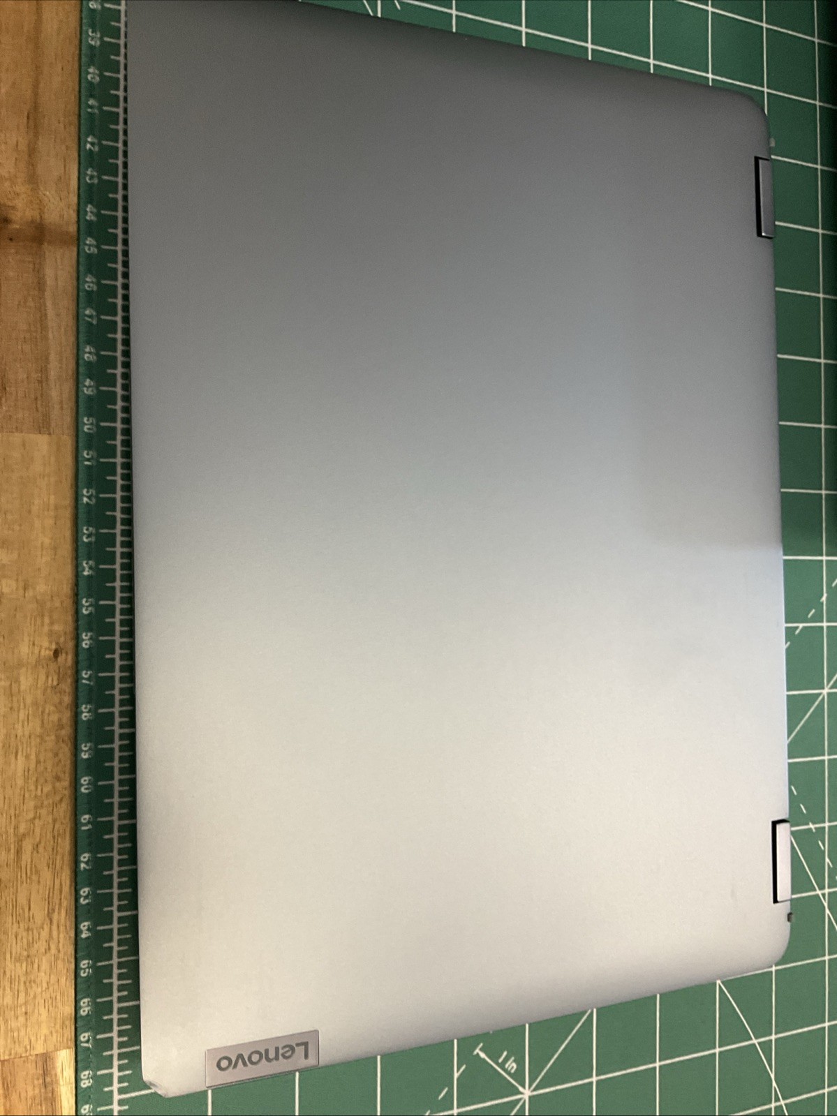 Lenovo Flex 7 14IAU7 14″ TS Notebook, i7-1255U 16GB 512GB W11H Read Description