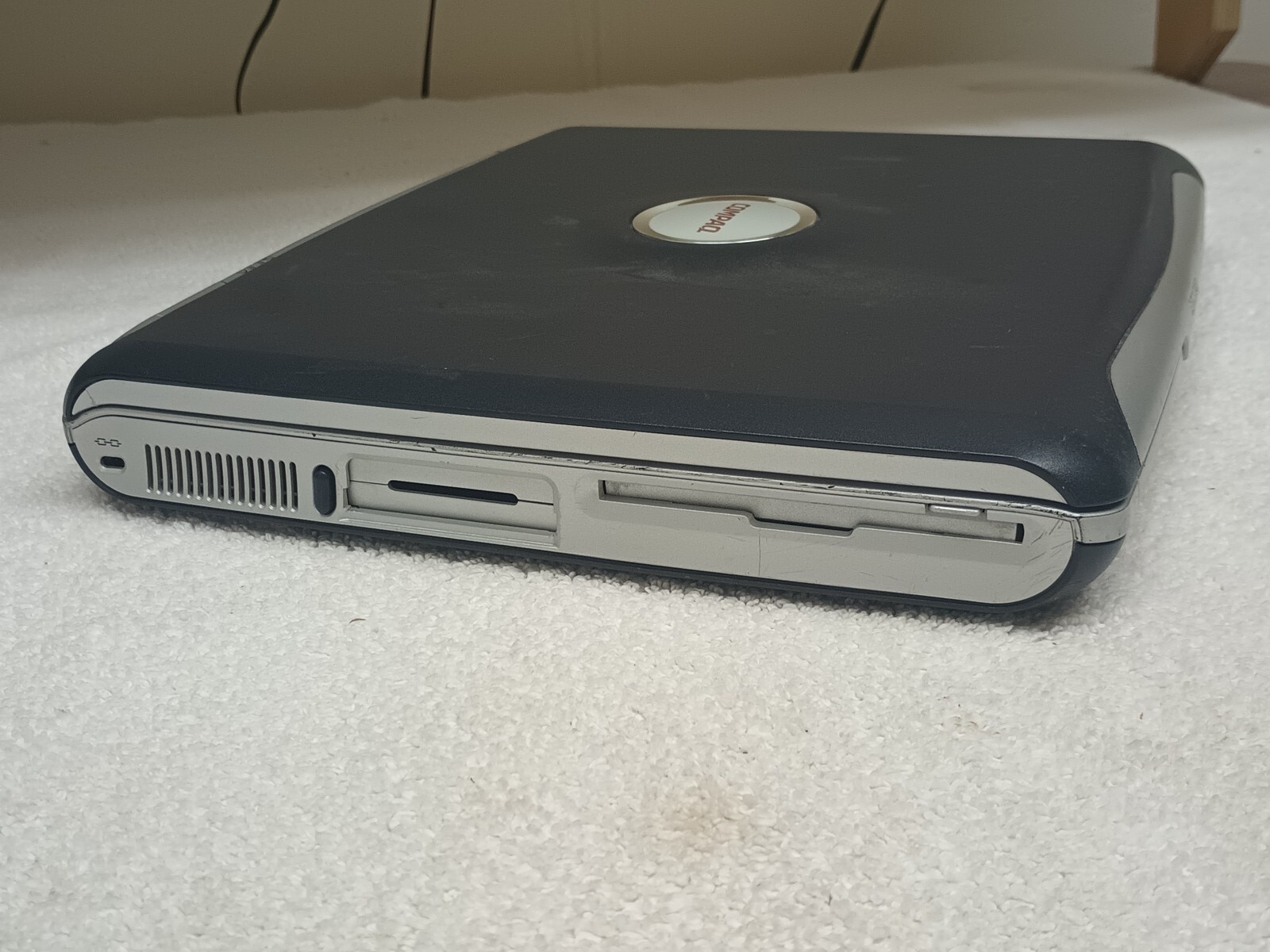 Compaq Presario 700 14.1 Inch Laptop CM2130 Model 725LA For Parts Or Repair
