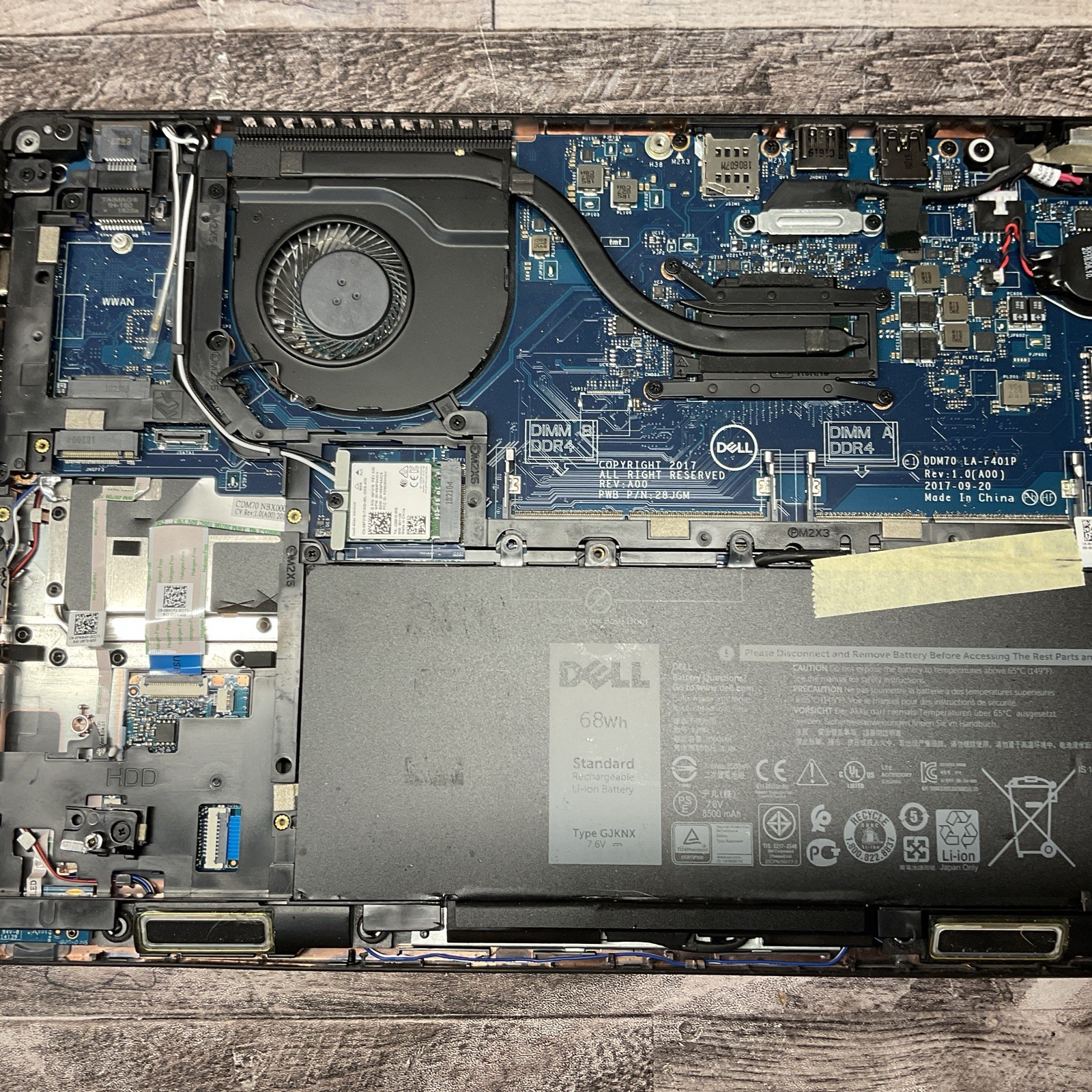 Dell Latitude 5490 / i5 8th Gen / BIOS Unlocked / Cracked Screen / No SSD / O10