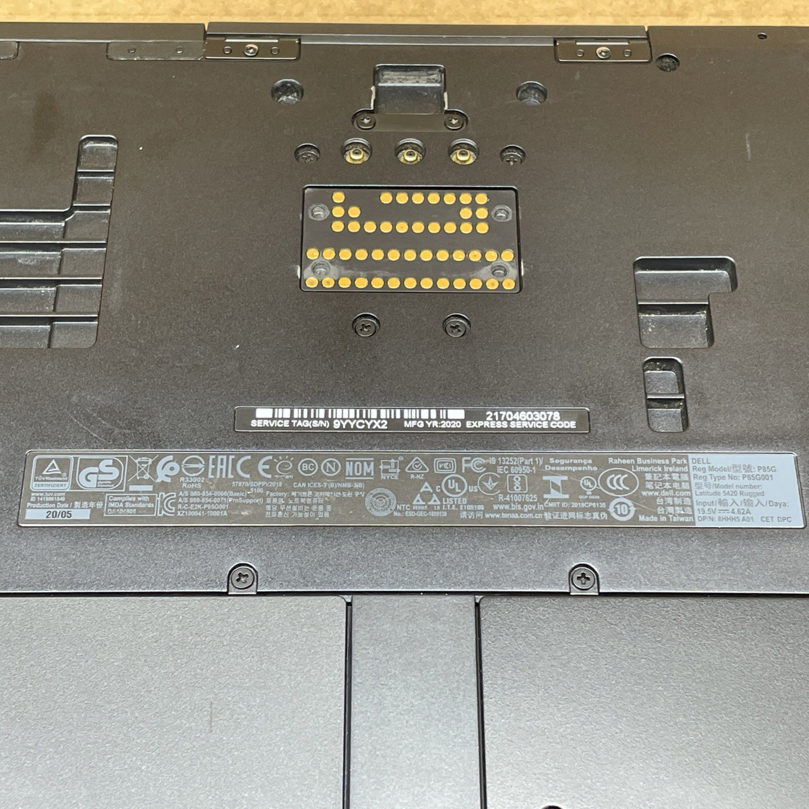 Dell Latitude 5420 Rugged, Intel Core i3-7130U @ 2.70GHz 8GB RAM NO SSD NO OS