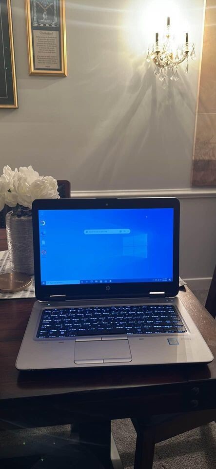 HP ProBook 640 G2 14″ (256GB SSD, Intel Core i7 6th Gen., 2.60 GHz, 16GB) Laptop