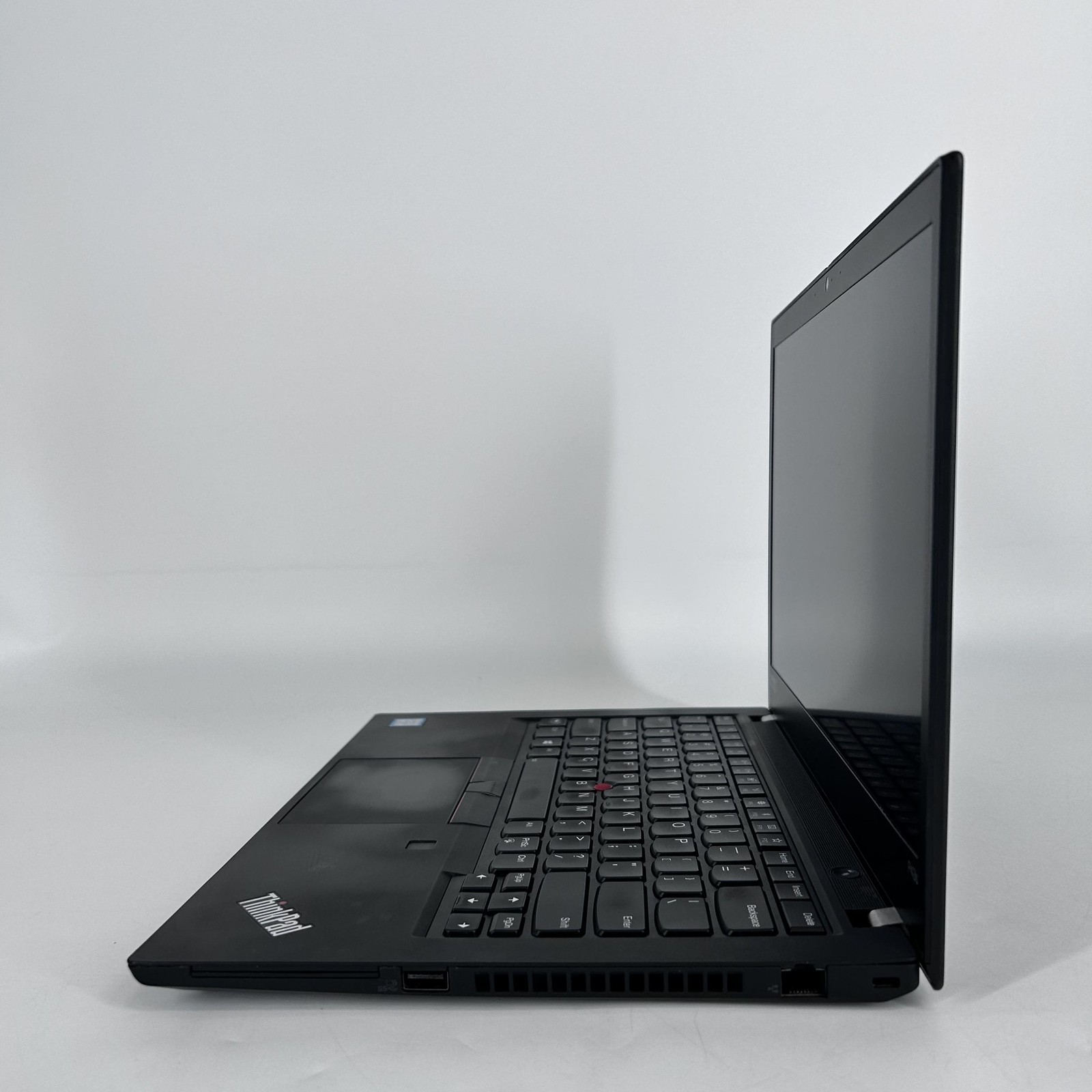 Lenovo ThinkPad P43s 14 FHD i7-8665U 1.90GHz 48GB 512GB SSD Quadro P520 Good