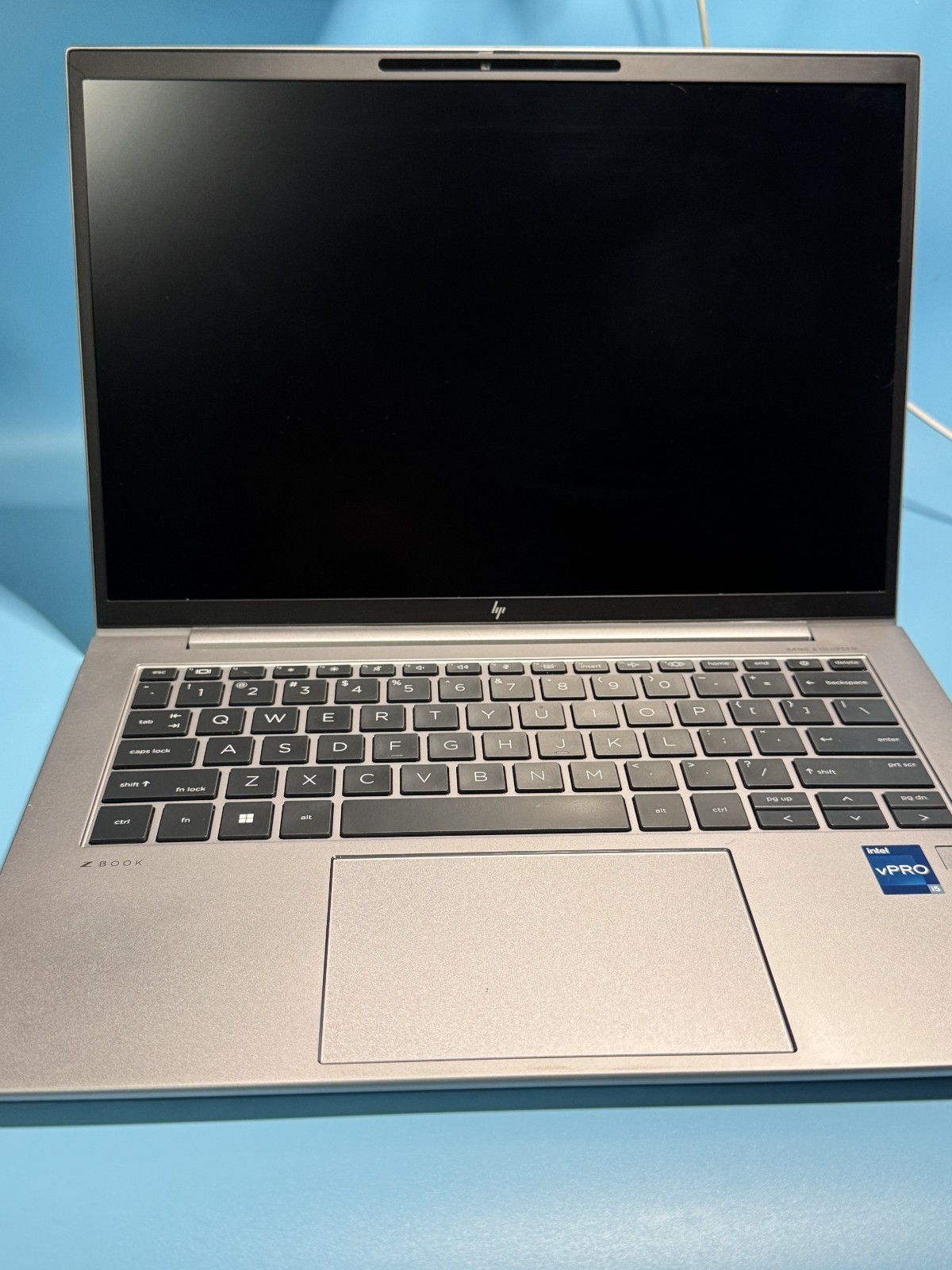 *READ* HP ZBook Firefly 14 G10 14″ WUXGA Intel i5-1350P NO RAM NO SSD