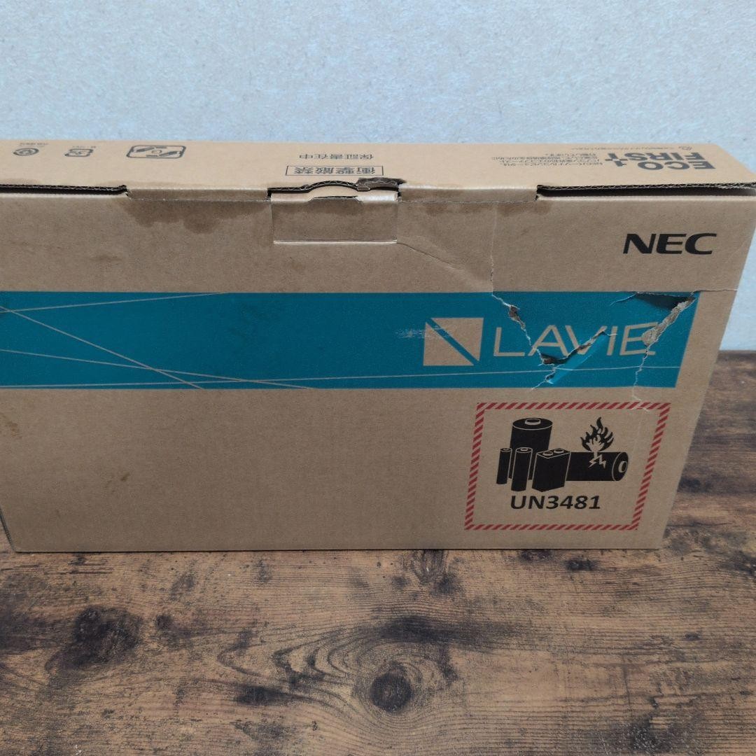 NEC LAVIE N13 Slim Ryzen 7 7735HS Radeon 680M SSD 512GB 16GB 13.3″ WUXGA Win 11