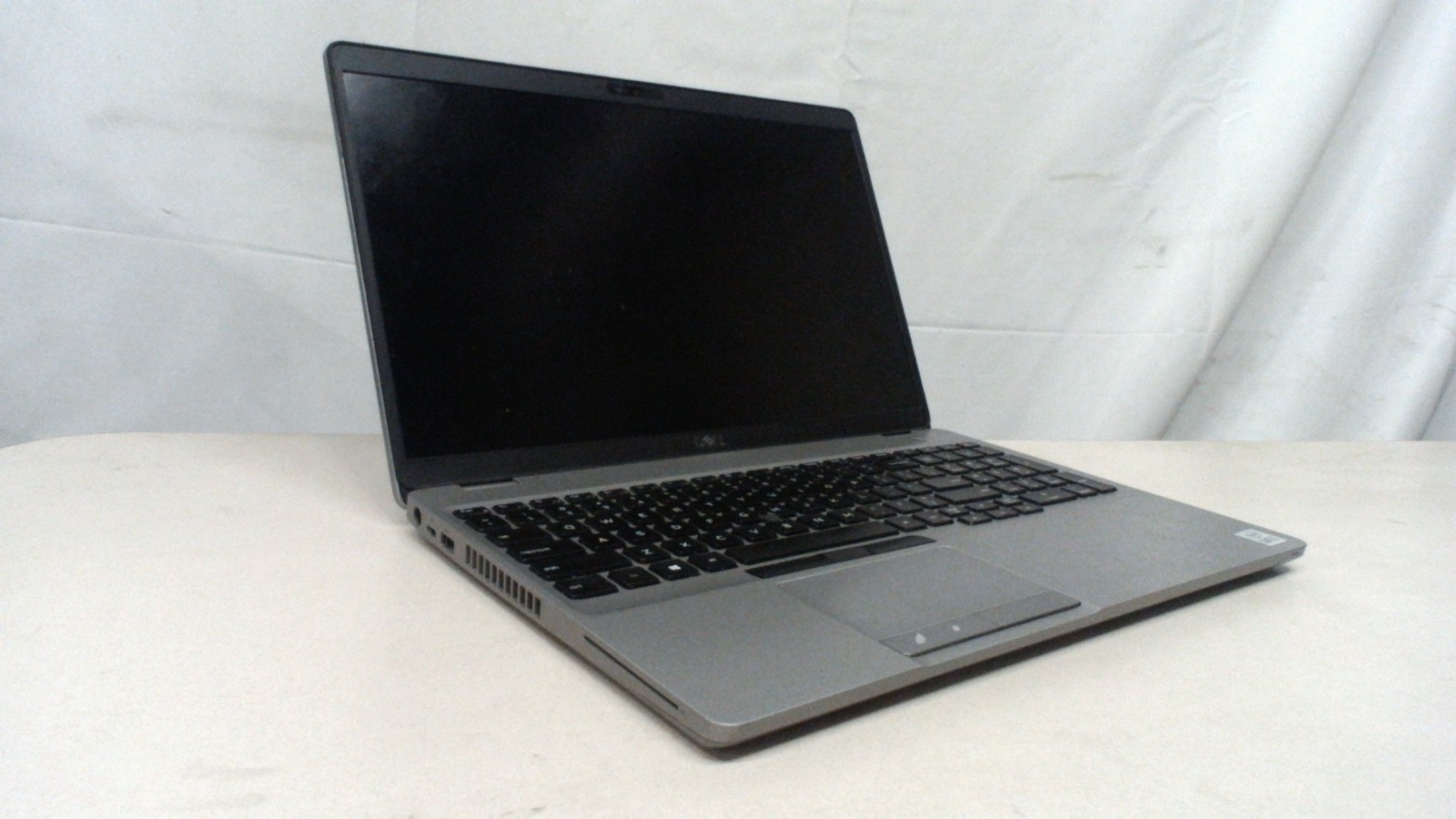 Dell Precision 3550 Laptop – 1.7 GHz i5-10310U 16GB 256GB SSD Webcam 15″
