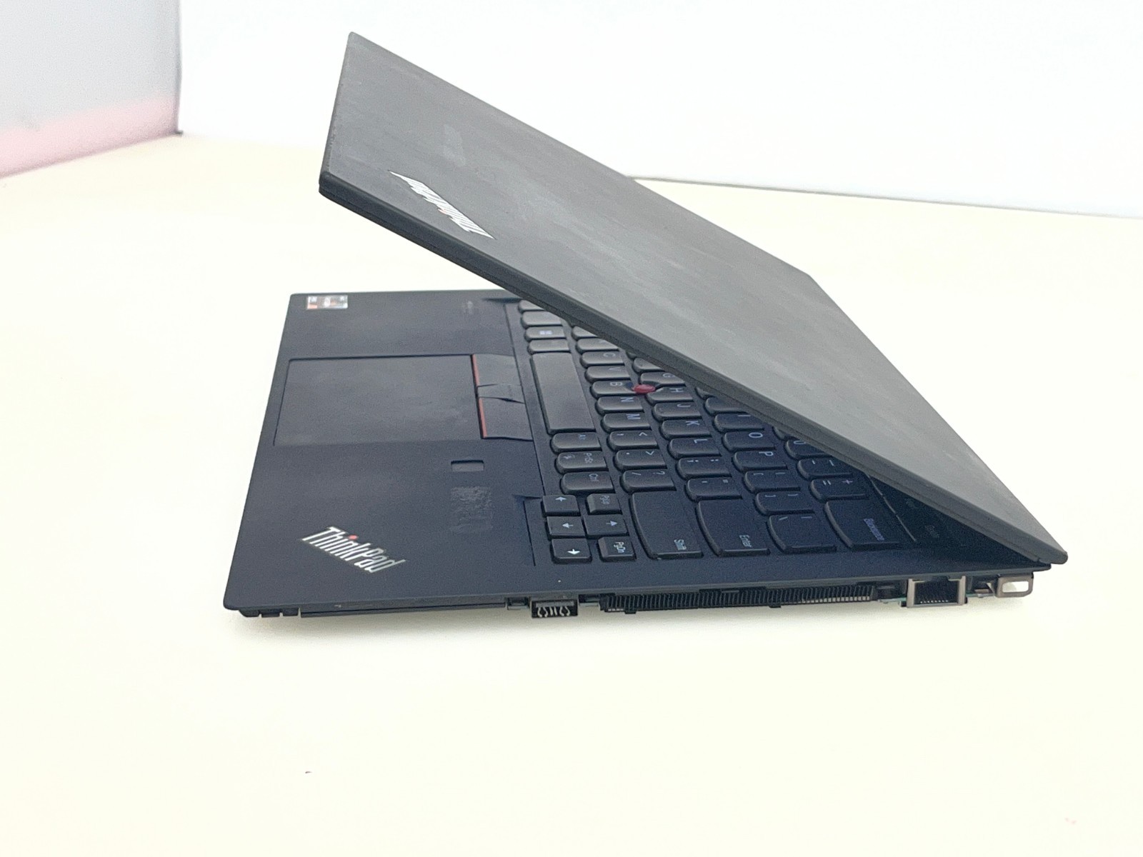 LENOVO THINKPAD P14S RYZEN 7 PRO-5850U@1.90GHZ 16GB RAM NO SSD/HDD TOUCH*READ