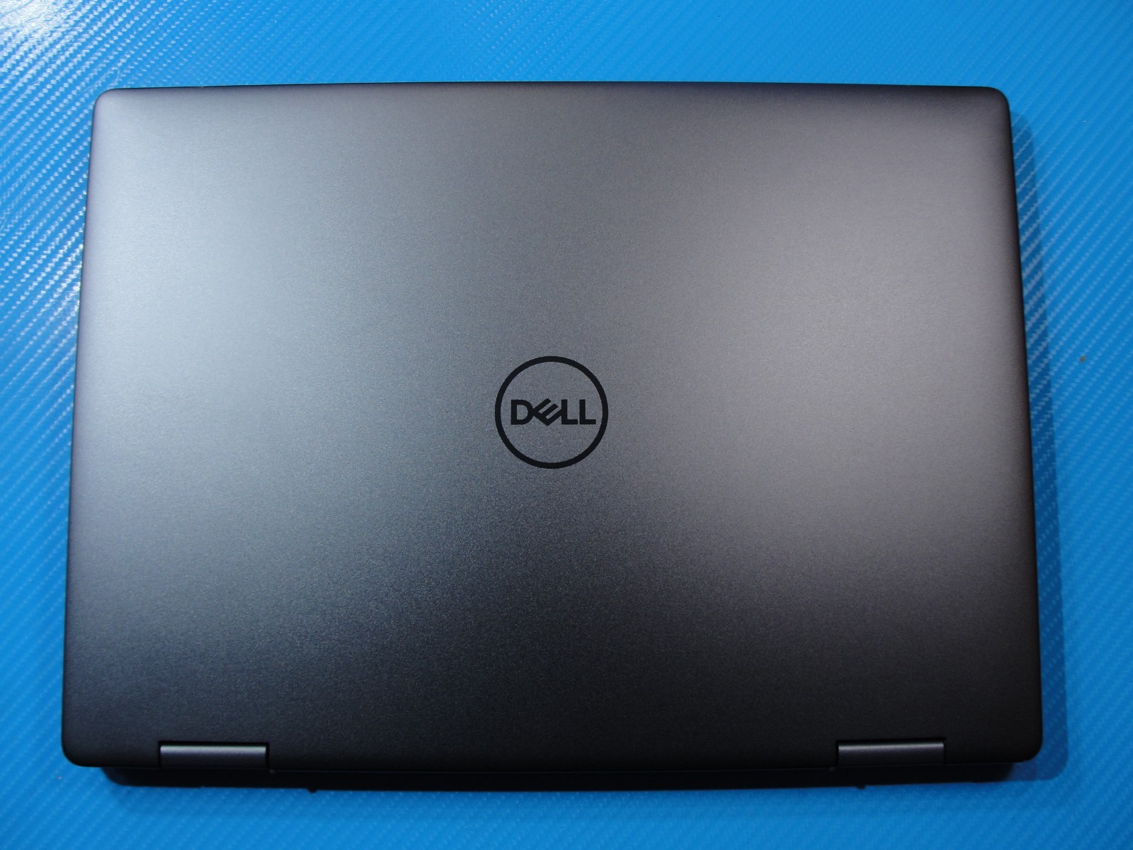 Dell Inspiron 7445 14″ FHD+ 2-in-1 AMD Ryzen 5 8640HS 3.5GHz 8GB RAM 1TB SSD+P/A