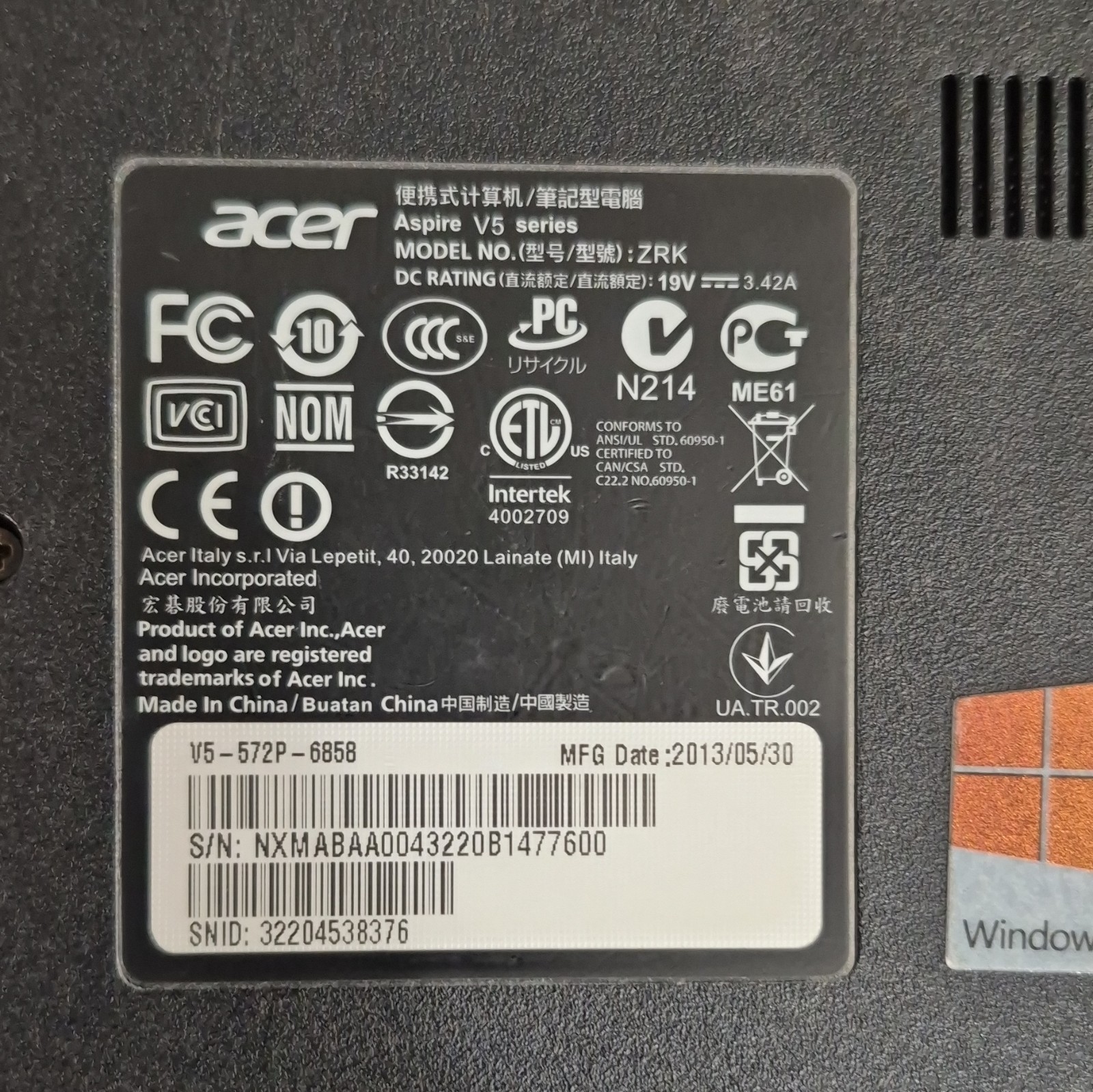 Acer Aspire V5-572P-6858 15.6″ Touchscreen Laptop | Core i5 4GB RAM | 500GB HDD