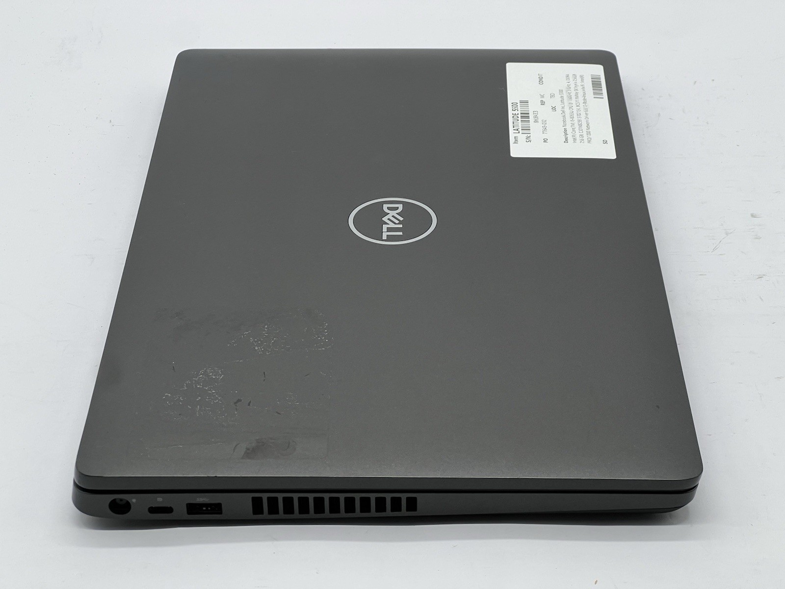 Dell Latitude 5500, i5-8265U CPU, @ 1.60GHz, 8GB RAM, 256GB NVMe- No OS/Charger