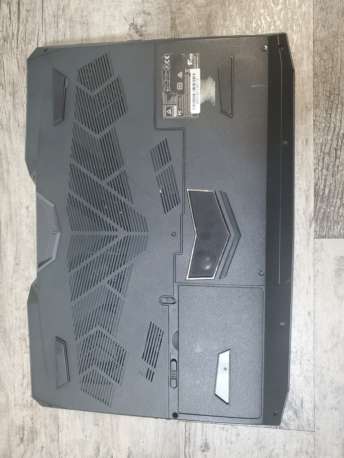 CLEVO P775TM1 – NO POWER ADAPTER OR CPU