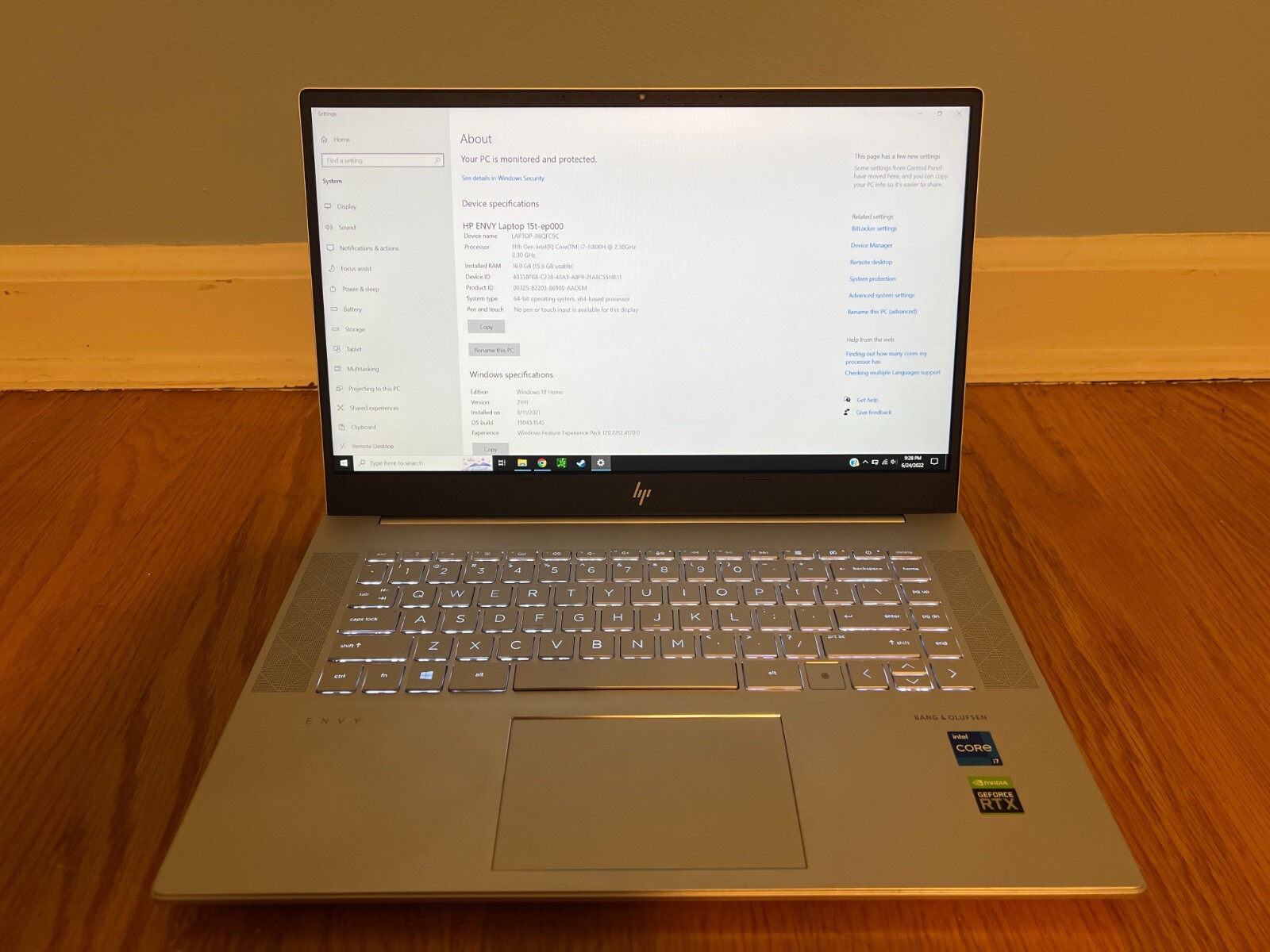 HP ENVY 15, i7-11800H, NVIDIA RTX 3050 Ti, 1 TB NVMe SSD, 16 GB RAM (Flawless)
