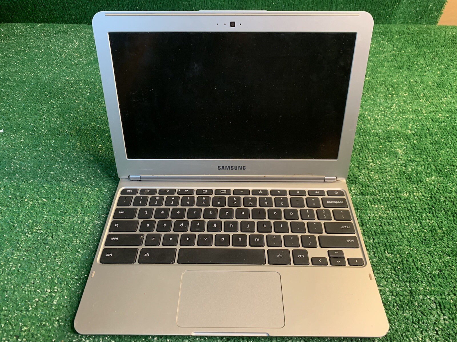 samsung notebook xe303c12 laptop for parts or repair