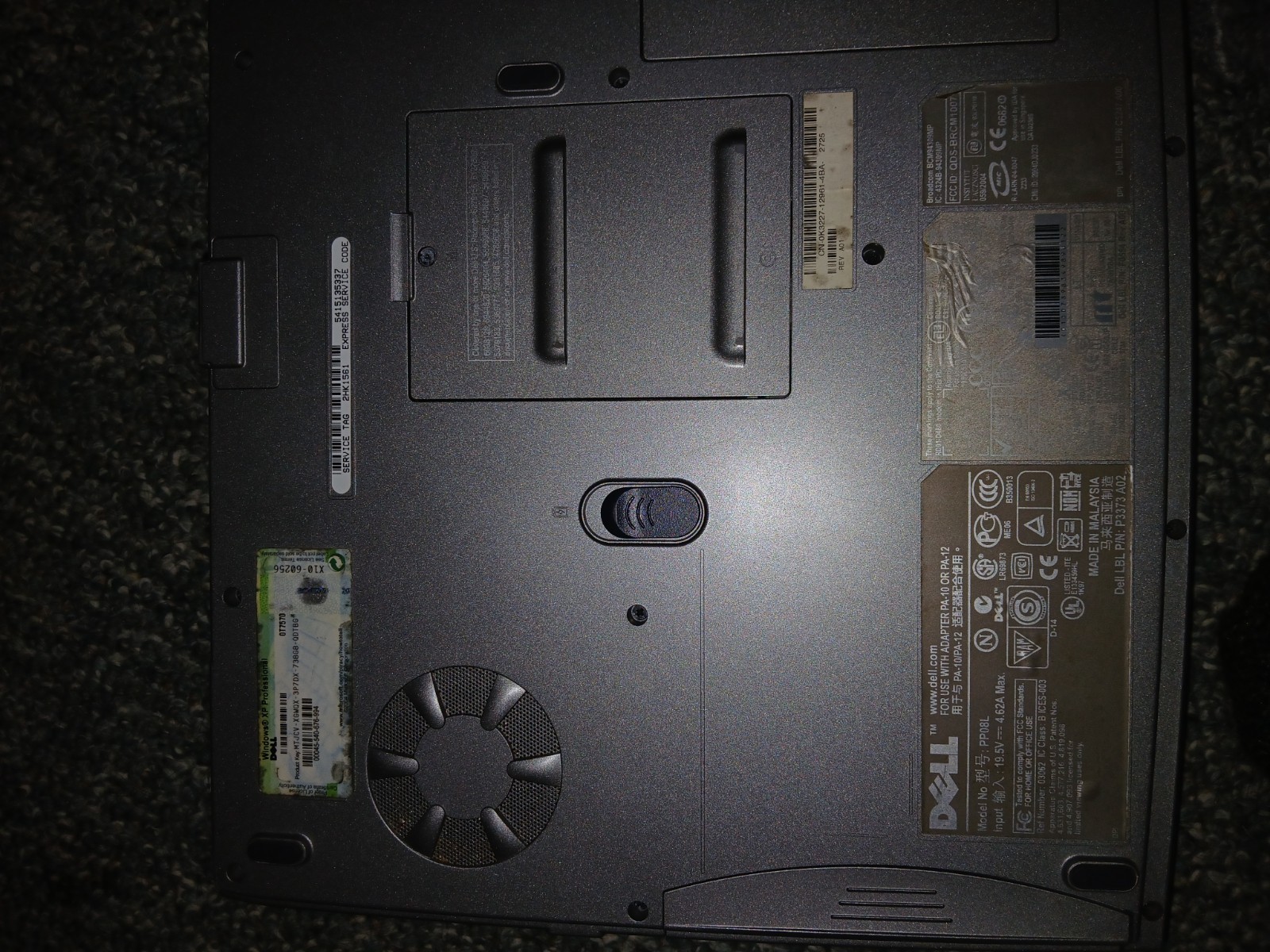 Dell Inspiron 1150 PP08L Laptop FOR PARTS OR REPAIR