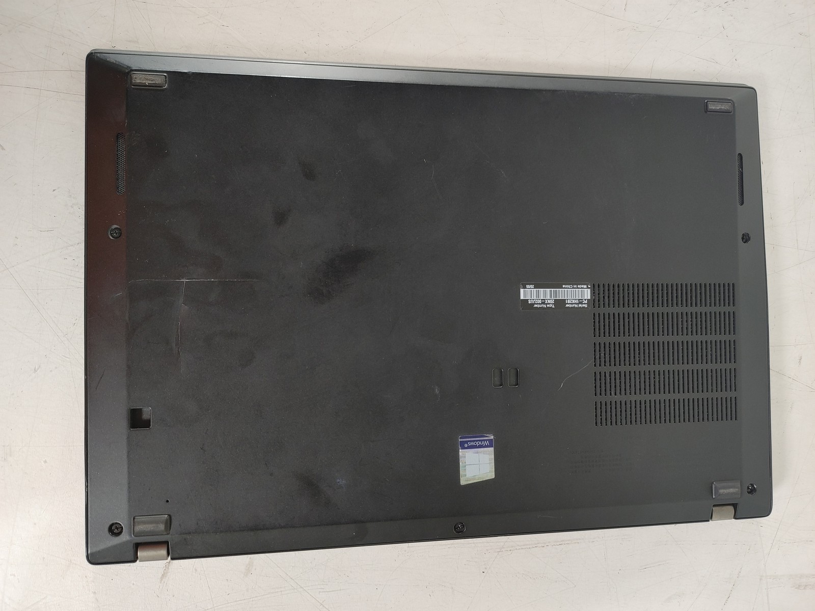 Lenovo ThinkPad T490s Core i7-8565U 1.80 GHz 8 GB DDR4 No HDD