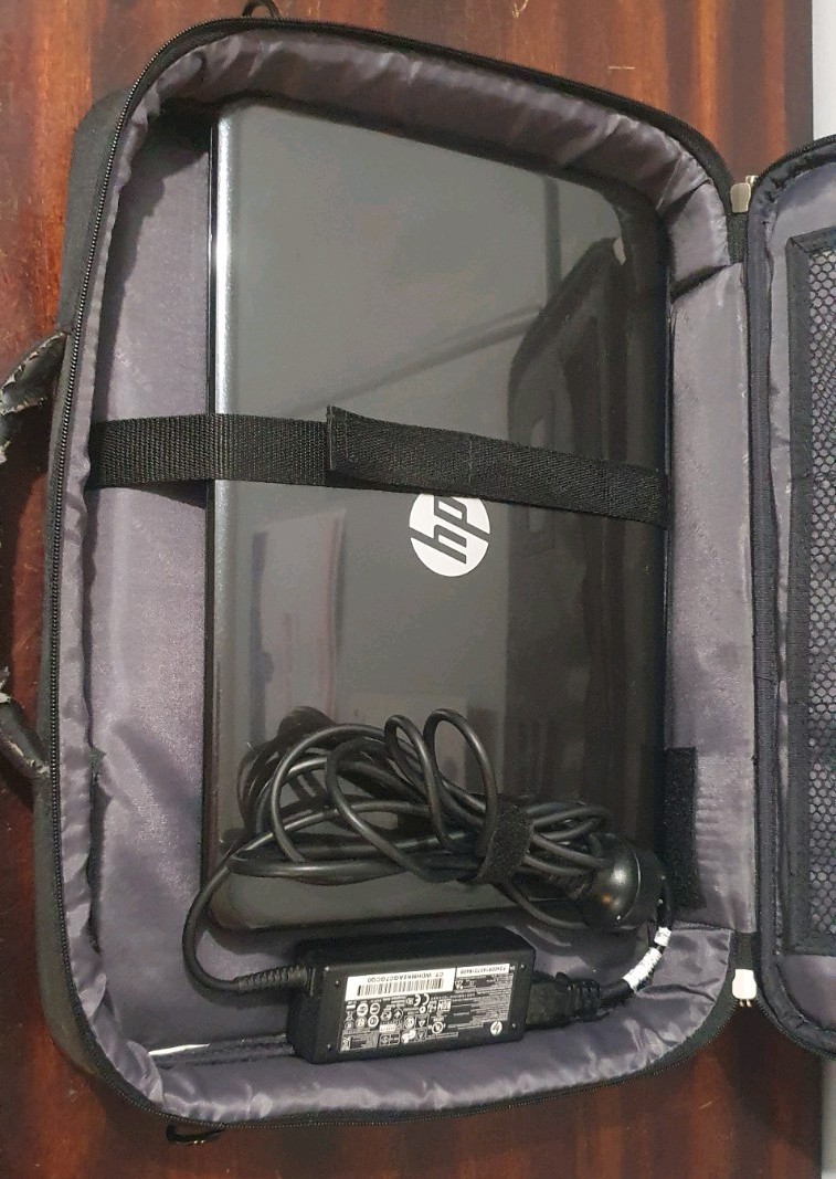 HP Pavilion 15-g071lnr Laptop, Windows 10, AMD Radeon Quad-core, 500GB, 4GB RAM.