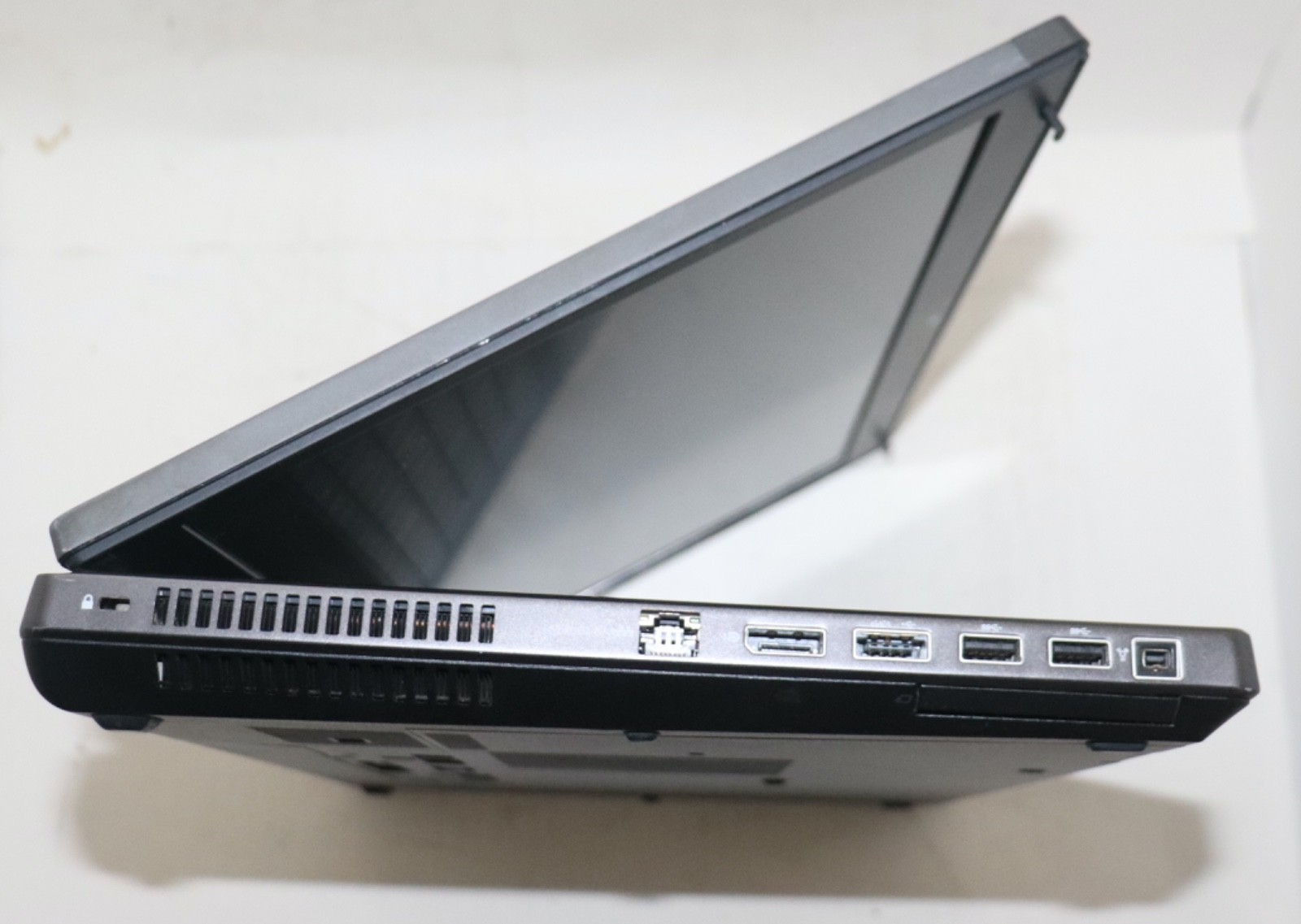 HP EliteBook 8770w|Intel Core i7@2.40 GHz|24GB RAM|512GB SSD|Win11Pro|Bluetooth