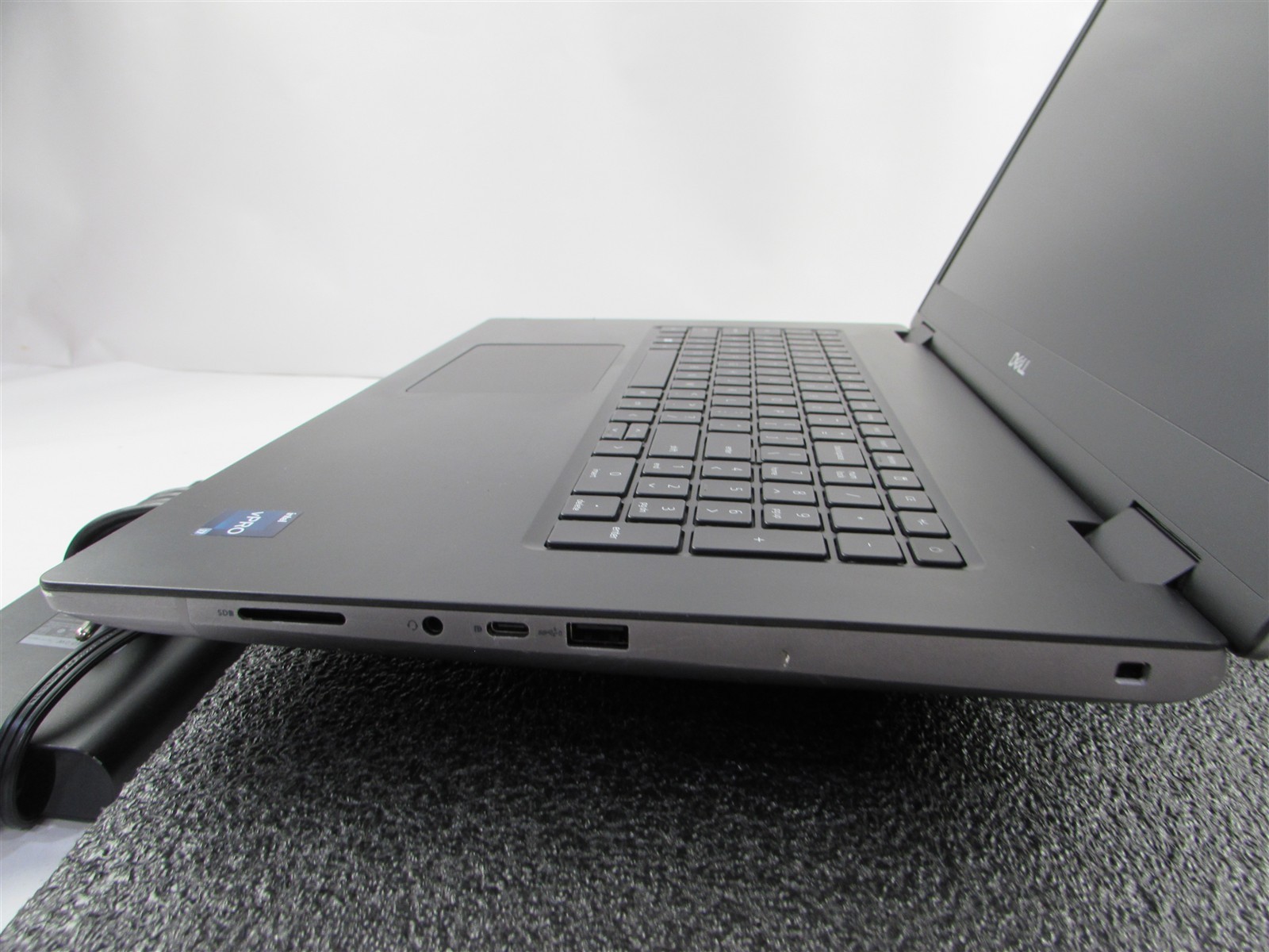 DELL PRECISION 7770 FHD I7-12850HX 512GB 32GB RAM RTX A3000 WIN 11 PRO NO BATT
