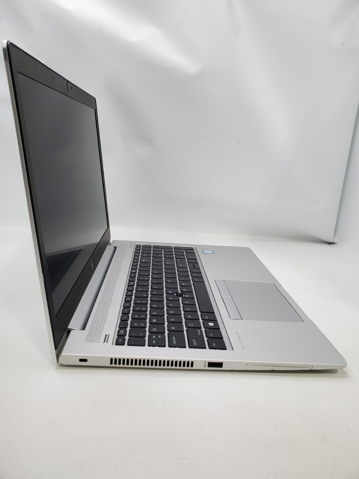 HP EliteBook 850 G5 Core i5-8250U @ 1.60GHz 8GB RAM 256GB SSD Windows 11 Pro