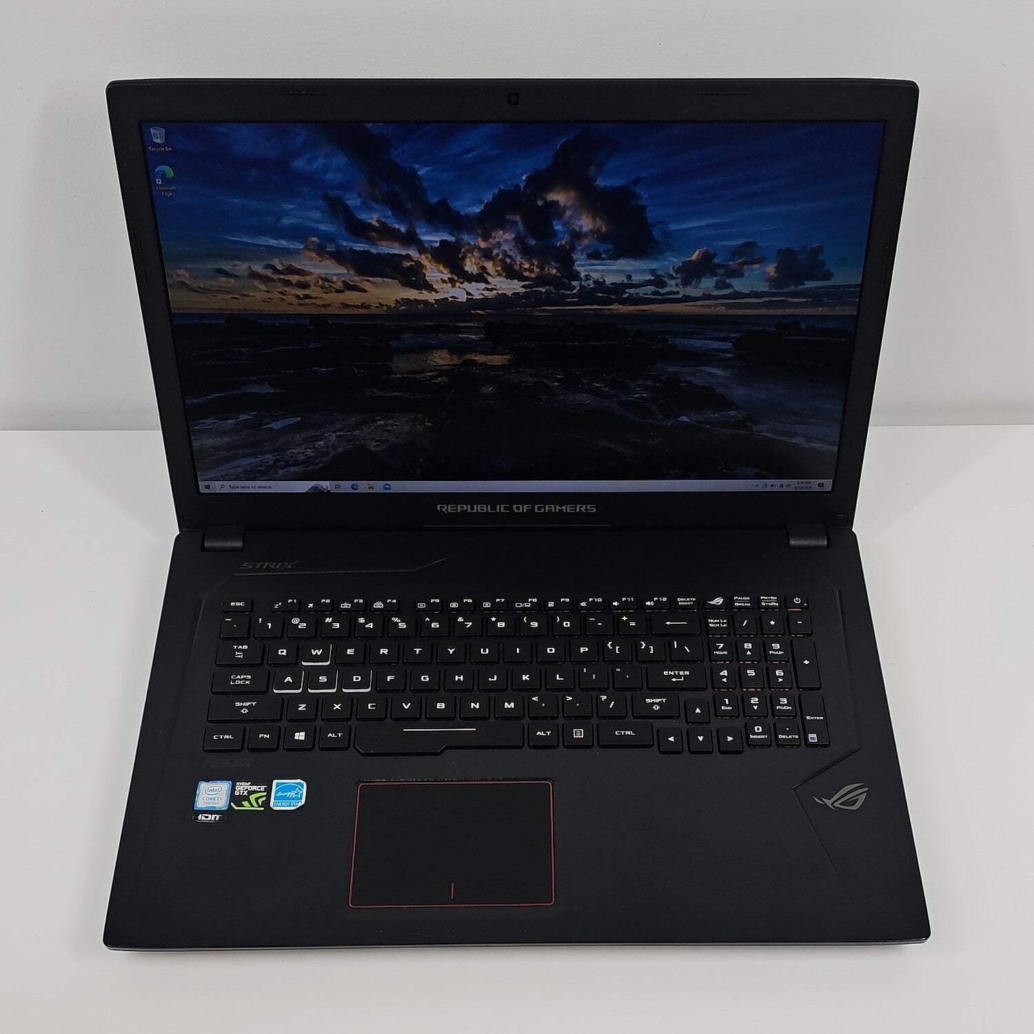 Asus ROG GL753VE 15.6″ i7-7700HQ 2.8GHz 16GB RAM 128GB SSD 1TB HDD GTX 1050 Ti