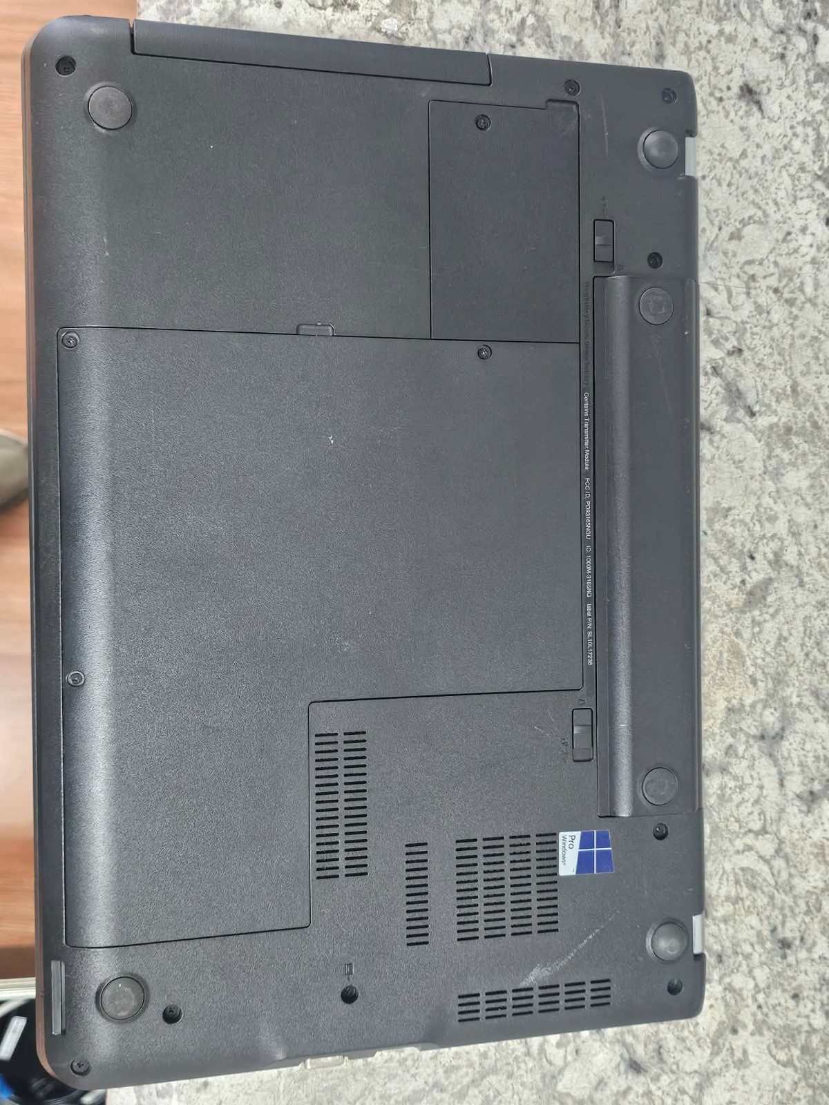 Clean Home / Office Lenovo ThinkPad E560 w/Core i5, 15″ Laptop – Powers & Posts