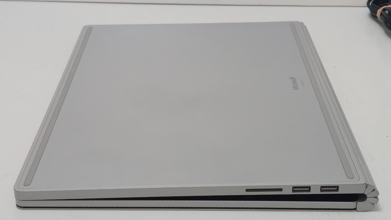 Surface Book 3 15″ (1899) i7-1065G7 32GB RAM 1TB SSD GTX 1660 GPU 6GB GDDR6