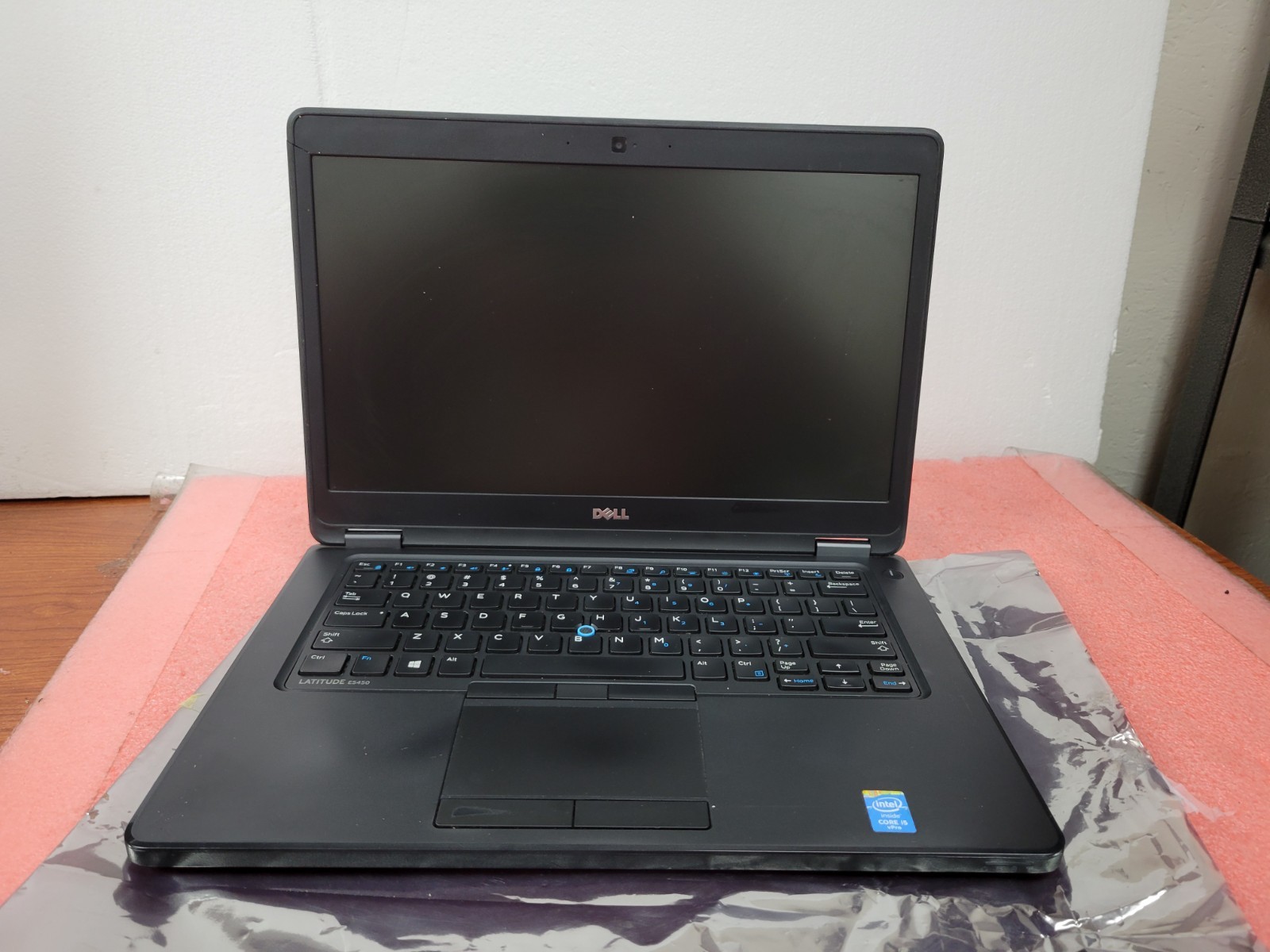 Dell Latitude E5450 i5-5300U@2.3GHz 4GB RAM *NO COVER/SSD/OS/BATT/AS IS* | LP518