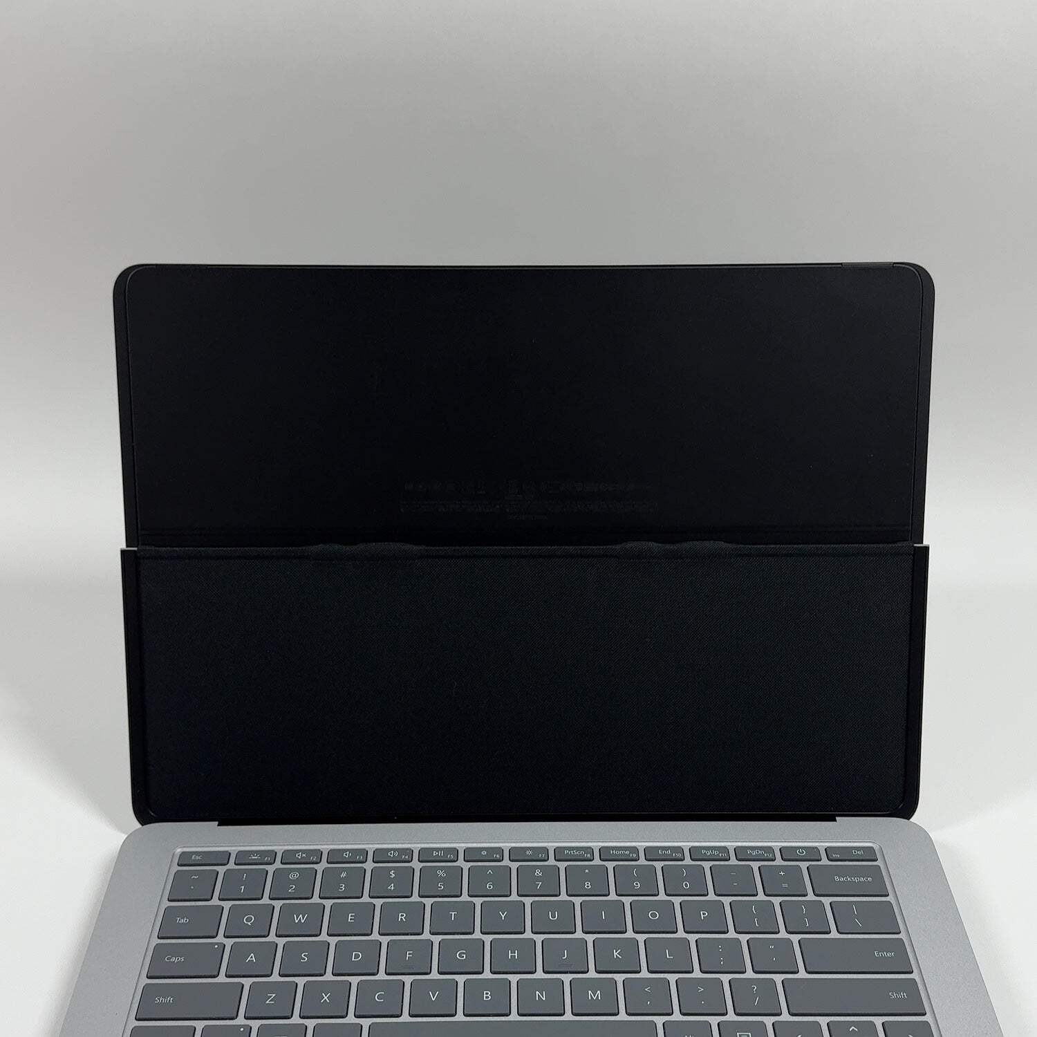 Broken Microsoft Surface Laptop Studio 1 1964 i7-11370H 32GB RAM 1TB SSD READ