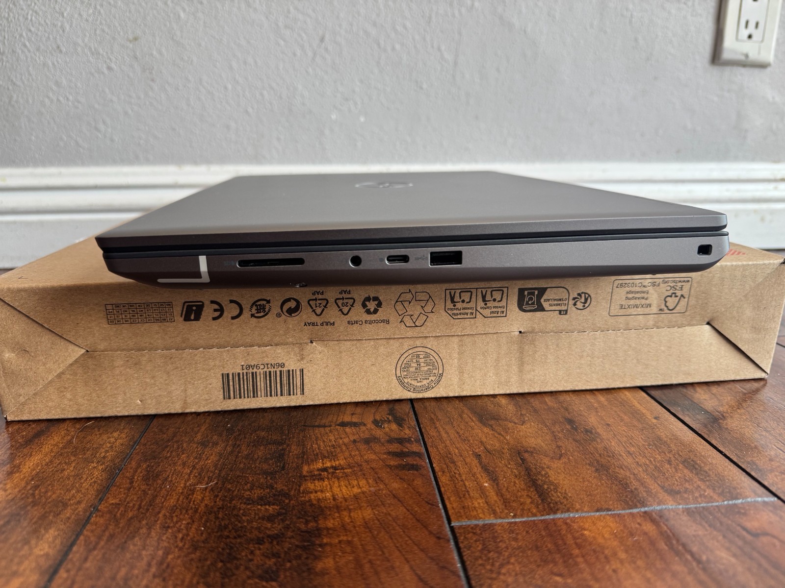 Dell Precision 7680 16″ WLED FHD+ i9-13950HX RTX 4090 64GB RAM 3TB SSD W11P WNTY