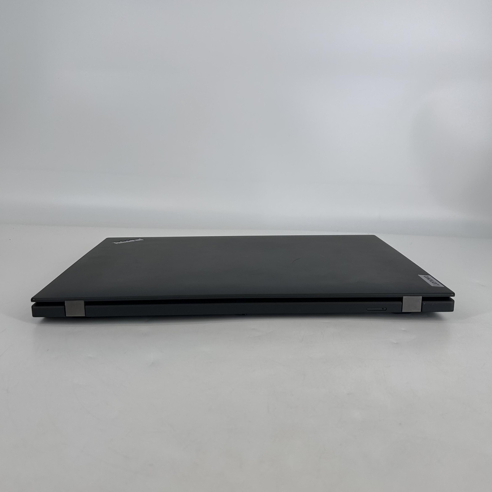 Lenovo ThinkPad P16s Gen 2 FHD+ 2.2 GHz i7-1360P 16GB 512GB SSD RTX A500