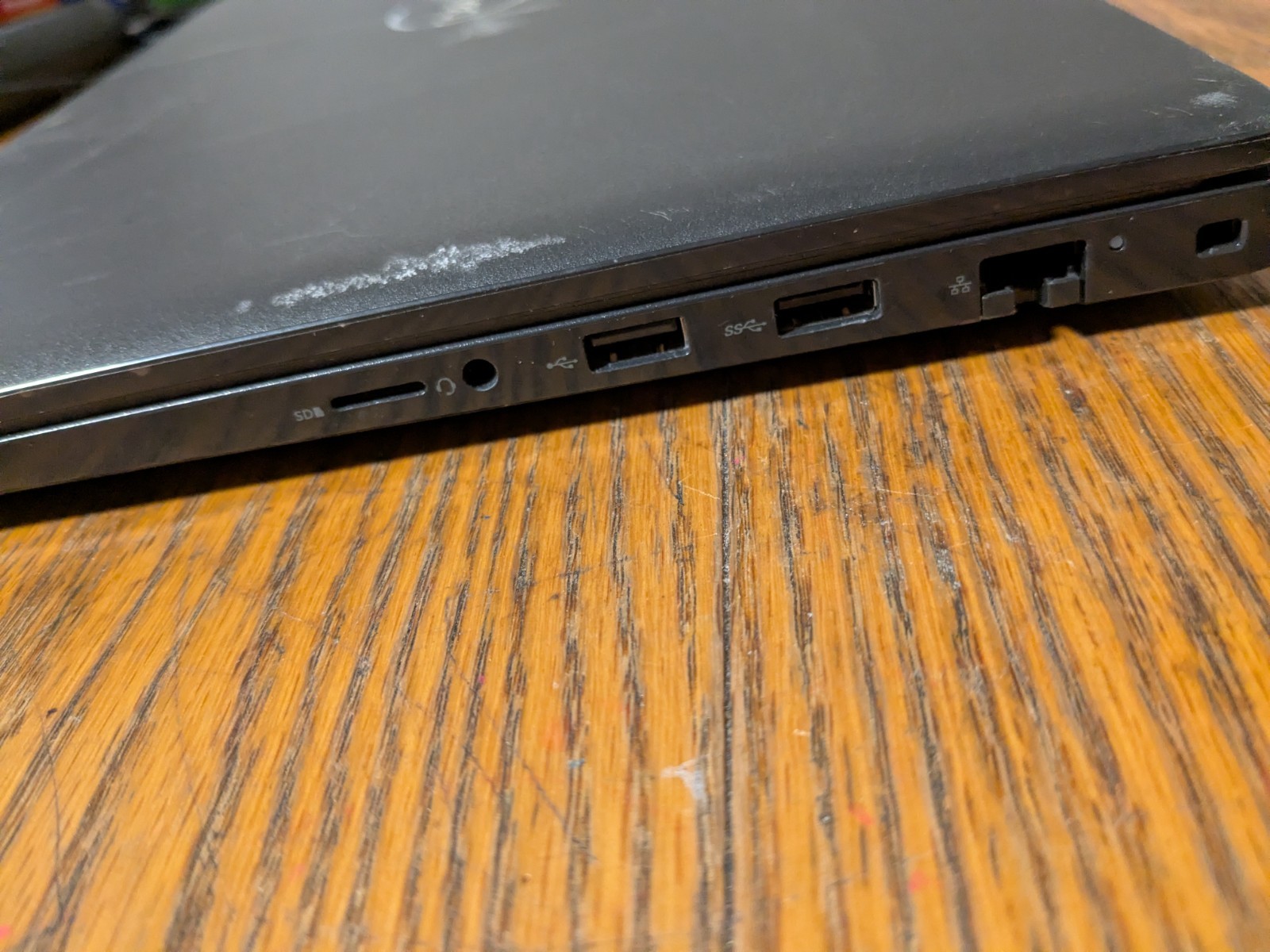 Dell Latitude 3520 15.6″ i5-1135G7 2.40GHz 8GB NVIDIA MX350 Black