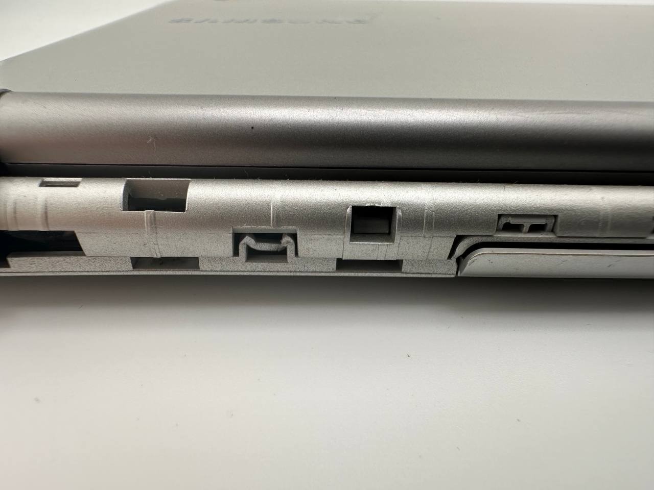 Samsung Chromebook XE303C12 11.6″ Laptop For Parts Repair 035-2