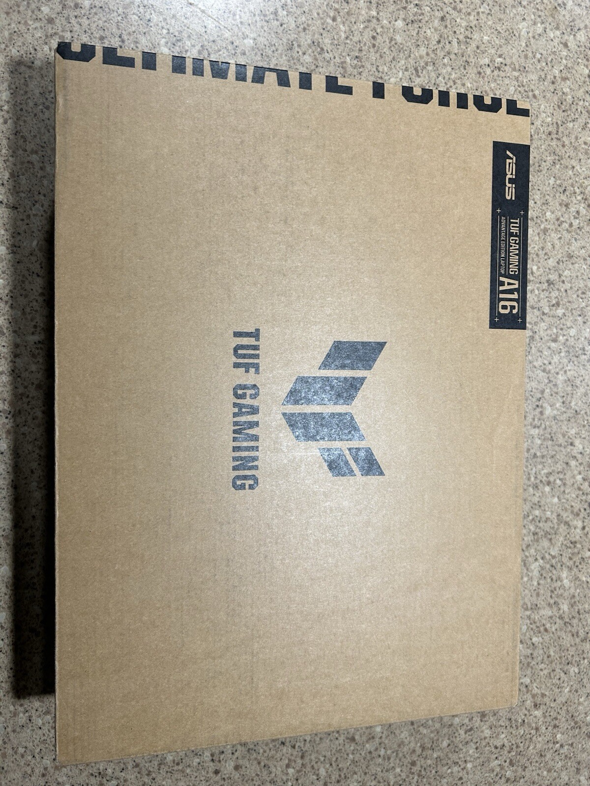 Asus tuf gaming Cpu ryzen 7 7000 series Gpu radeon rx 7600s GDDR6 FHD: 165 HZ