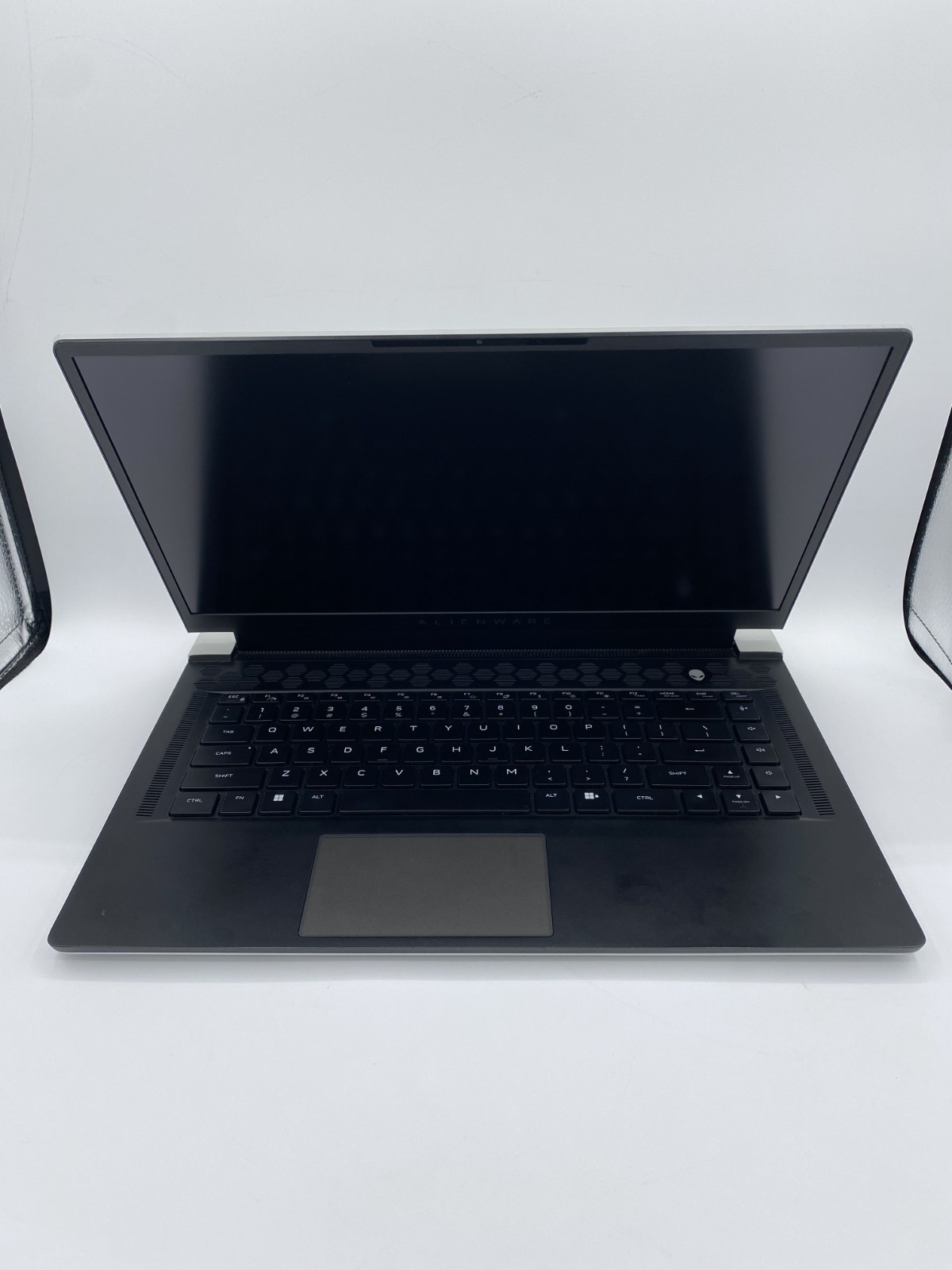Dell Alienware X15 R1 15″ RTX 3070 i7-11800H 16GB 512GB SSD W11H Restored Laptop