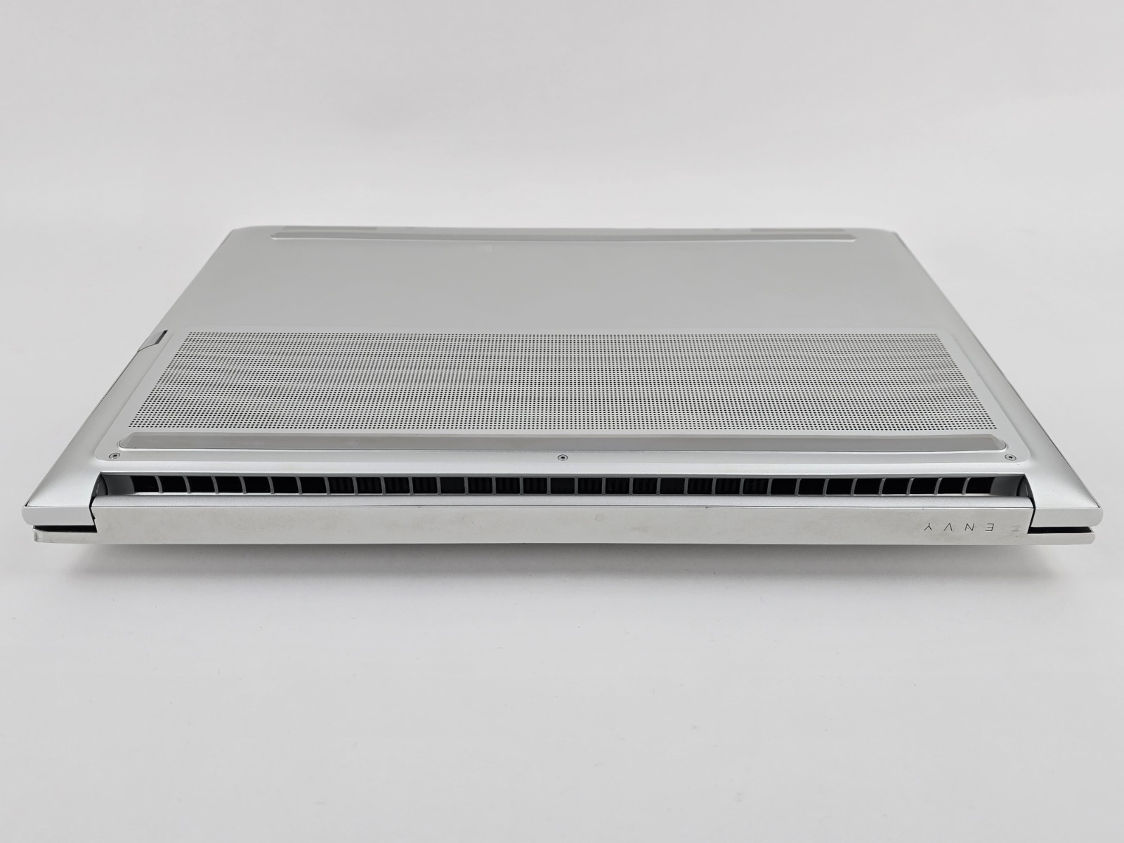 HP ENVY 16″ 120Hz Touch (Intel i7-13700H, 16GB, 1TB SSD, RTX 4060) – Used – Read