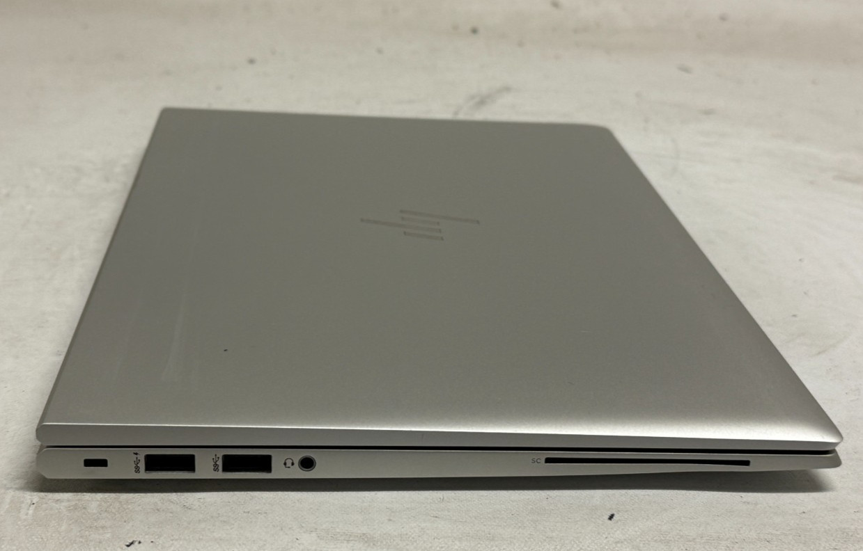 HP EliteBook 845 G8 14″ (Ryzen 3 PRO-5450u – 16GB RAM – 512GB SSD – Win11Home)