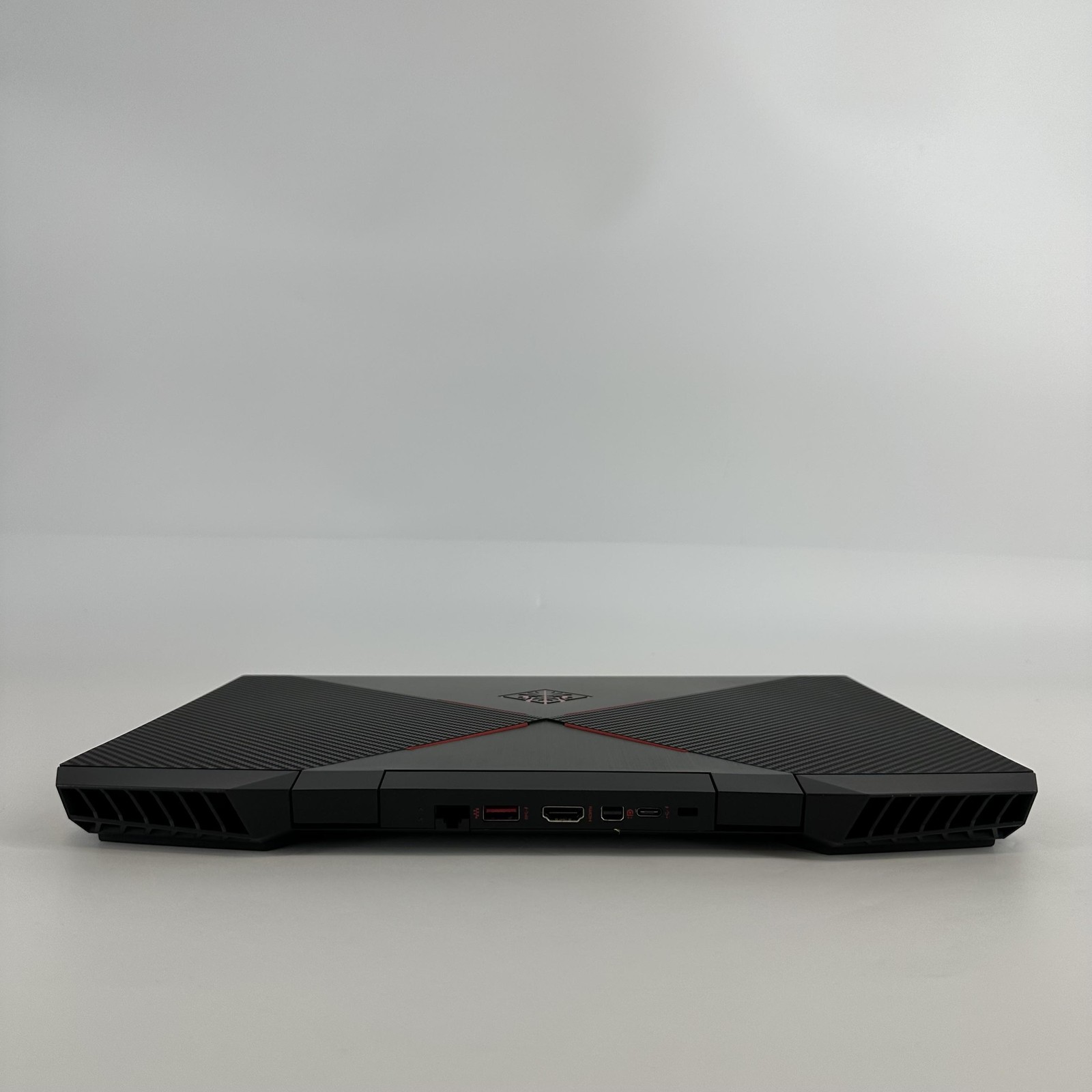 HP Omen 15 FHD i5-9300H 2.40GHz 8GB 1TB HDD GTX 1650 Very Good FRAME GAP