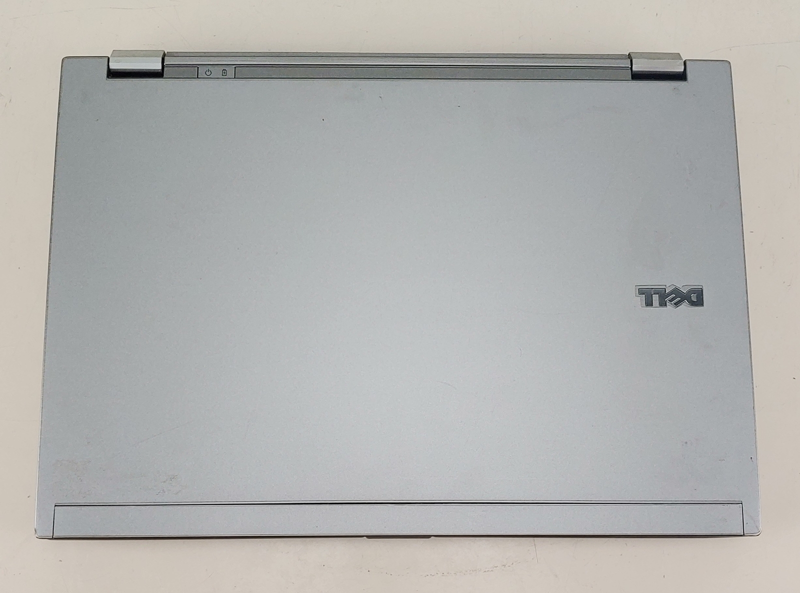 Dell Intel Core i5-M520 Intel GMA HD 4GB NO HDD + NO OS + NO BATTERY